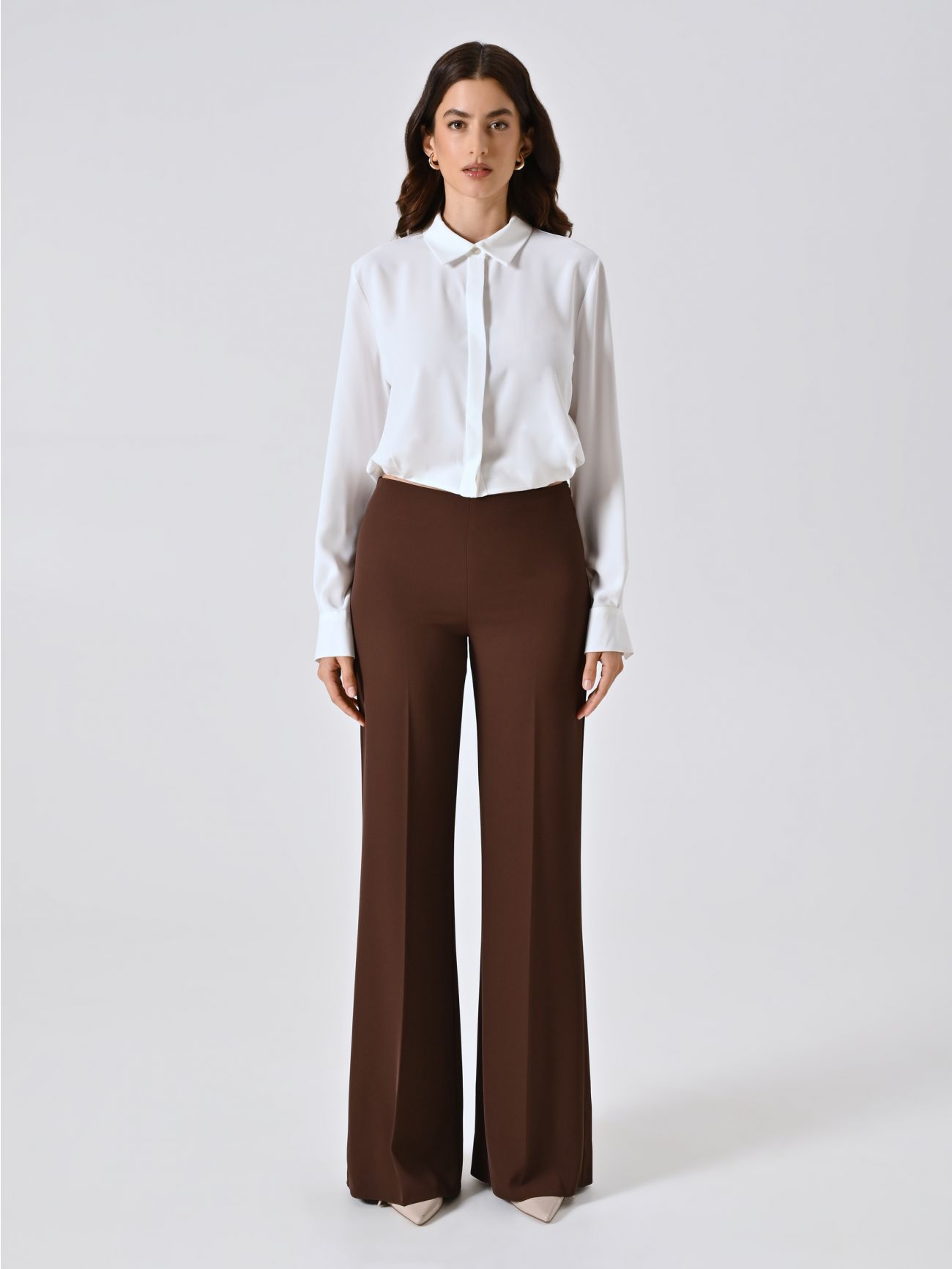 Camisa cropped blanca det_1
