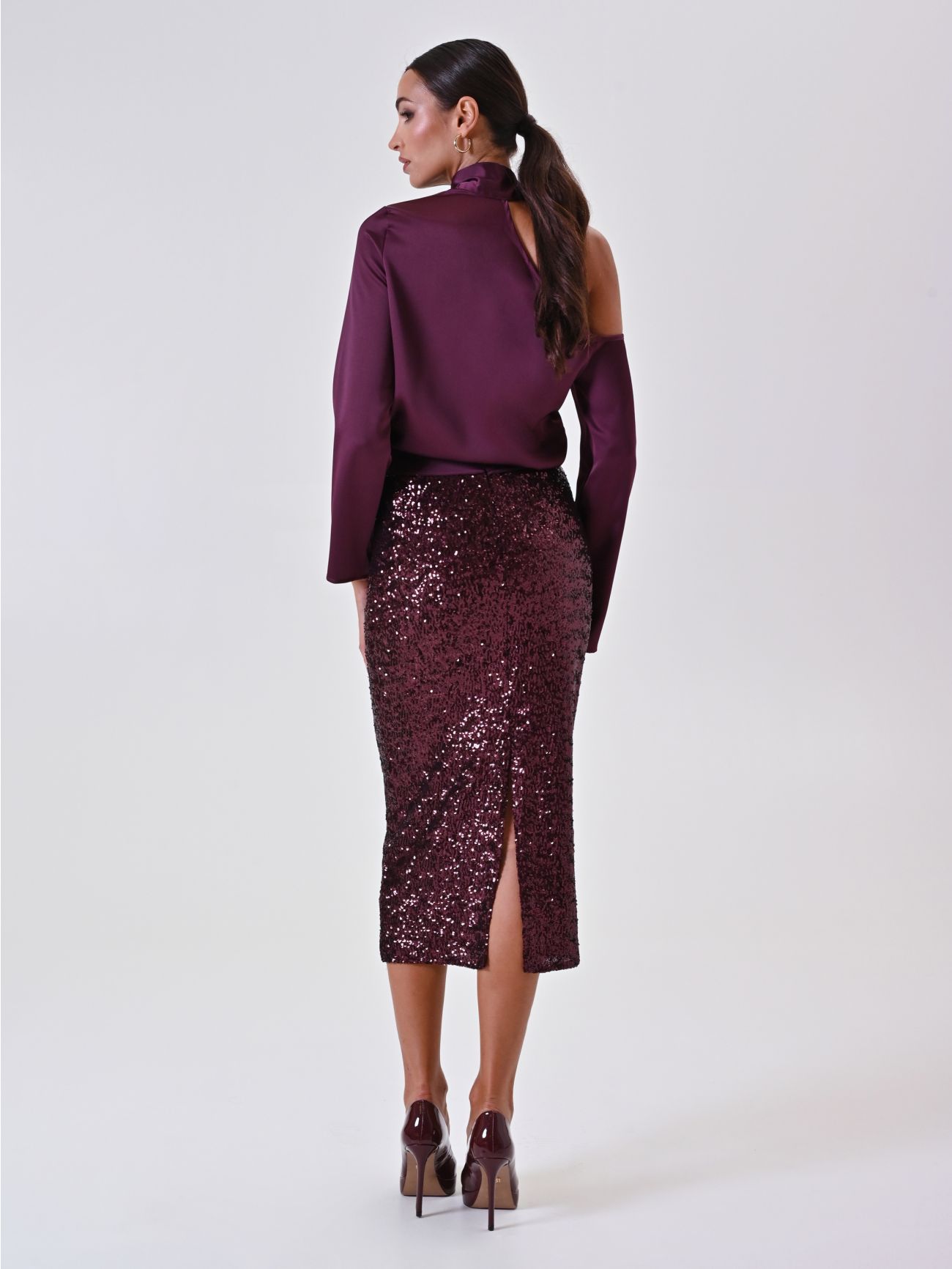 Burgundy Sequin Skirt det_3