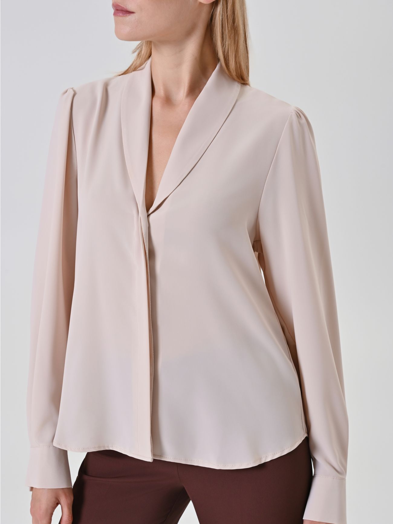 Chemisier fluide beige in_i5