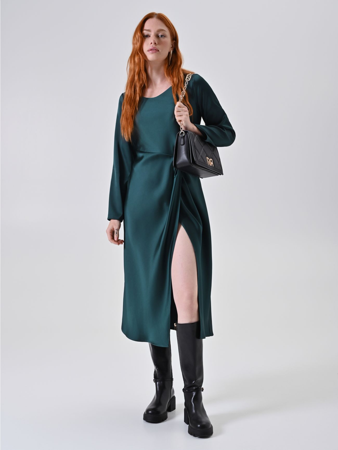 Grünes Kleid mit Knotendetail  Rinascimento
