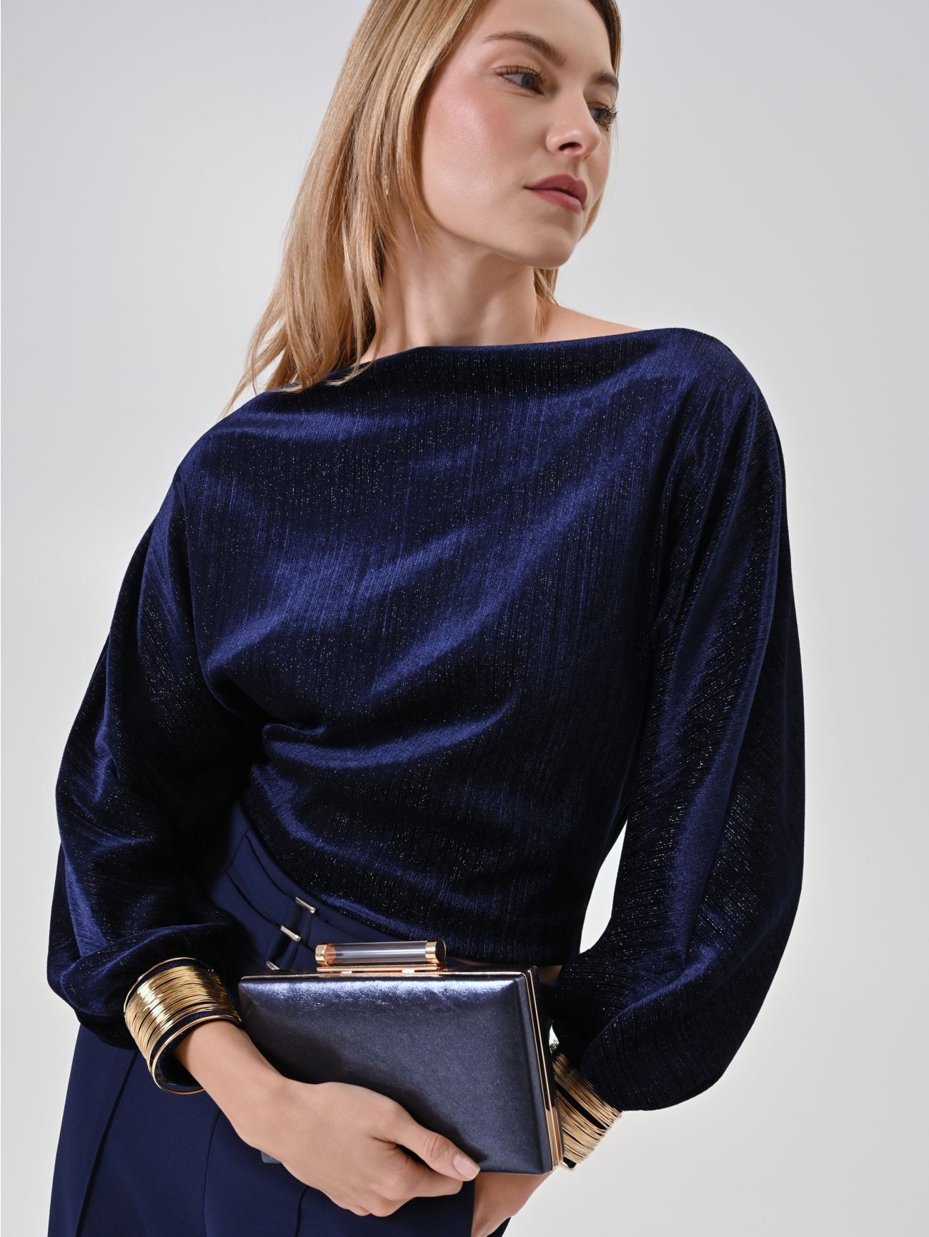 Lurex-Bluse mit Puffärmeln sp_e1