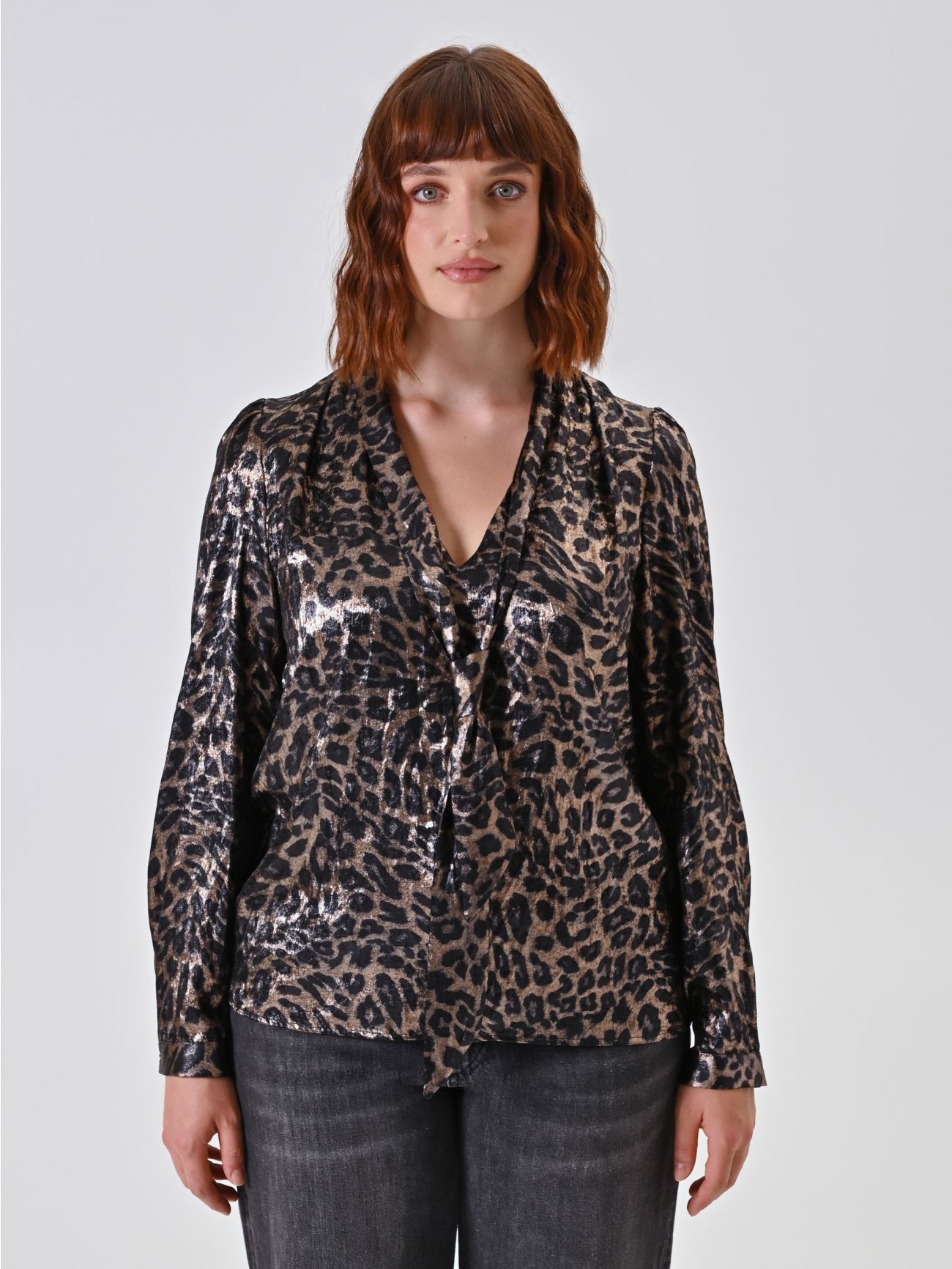 Curvy Animal Print Blouse  2 Rinascimento Curvy Animal Print Blouse  det_2