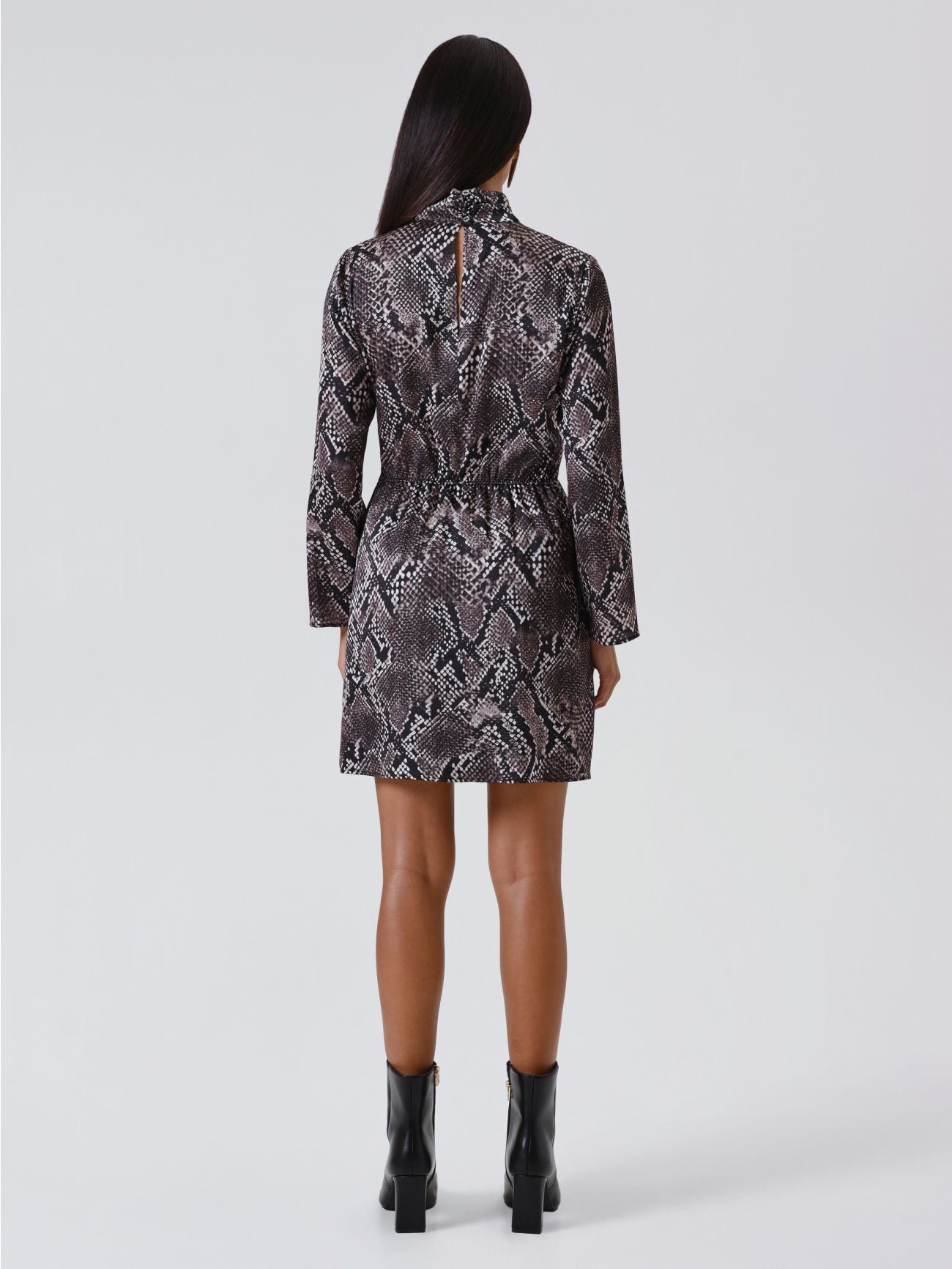 Robe drapée à imprimé python det_3