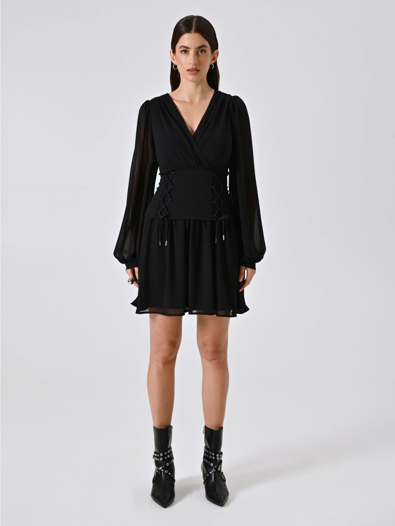 Vestido bustier en georgette negro det_1