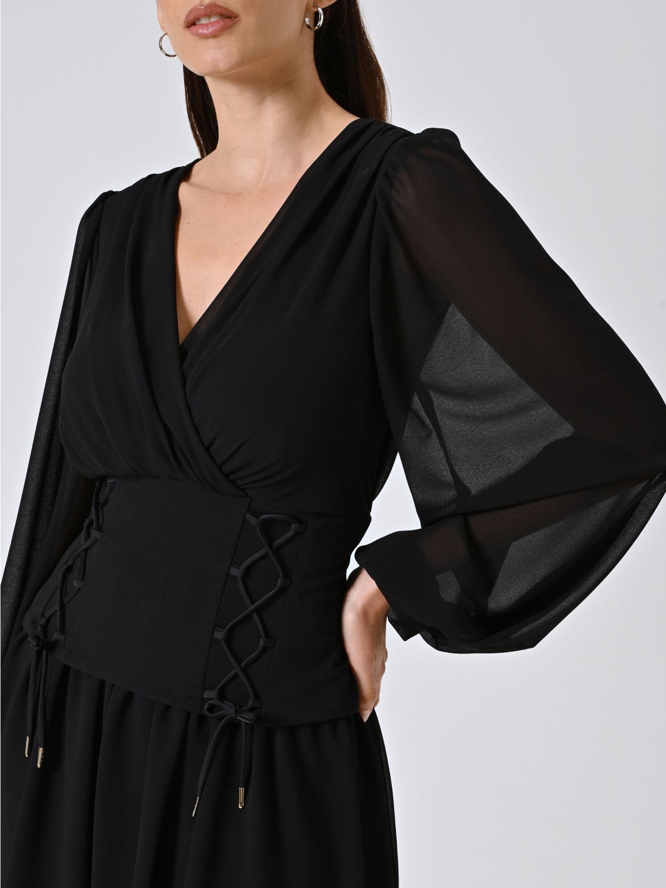Vestido bustier en georgette negro in_i5