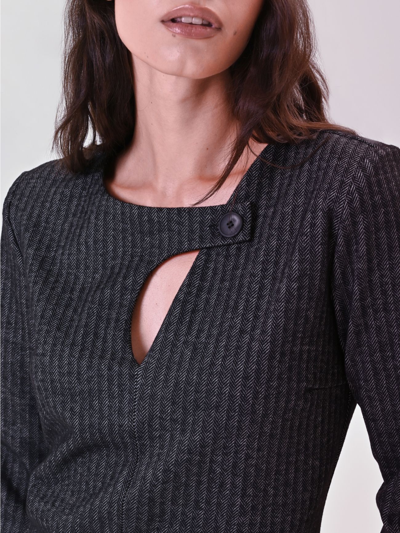 Sheath Dress in Grey Masculine Fabric in_i5