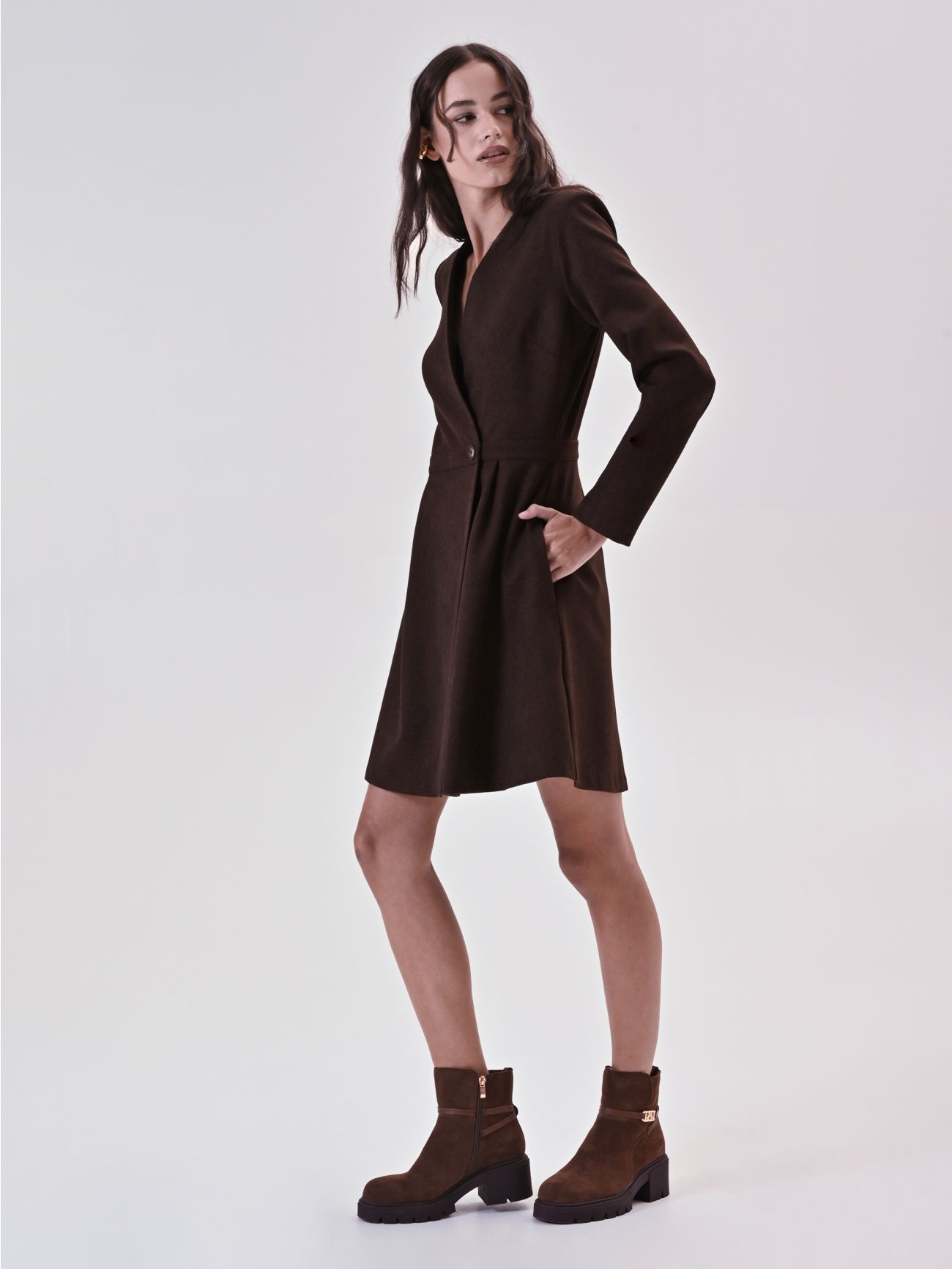 Brown Wrap Dress in_i7