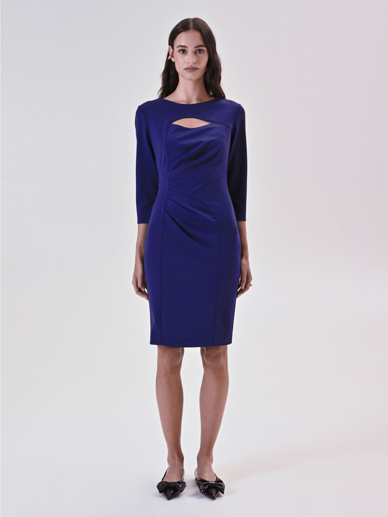 Tubino Blu in Punto Milano con Dettaglio Cut Out  det_1