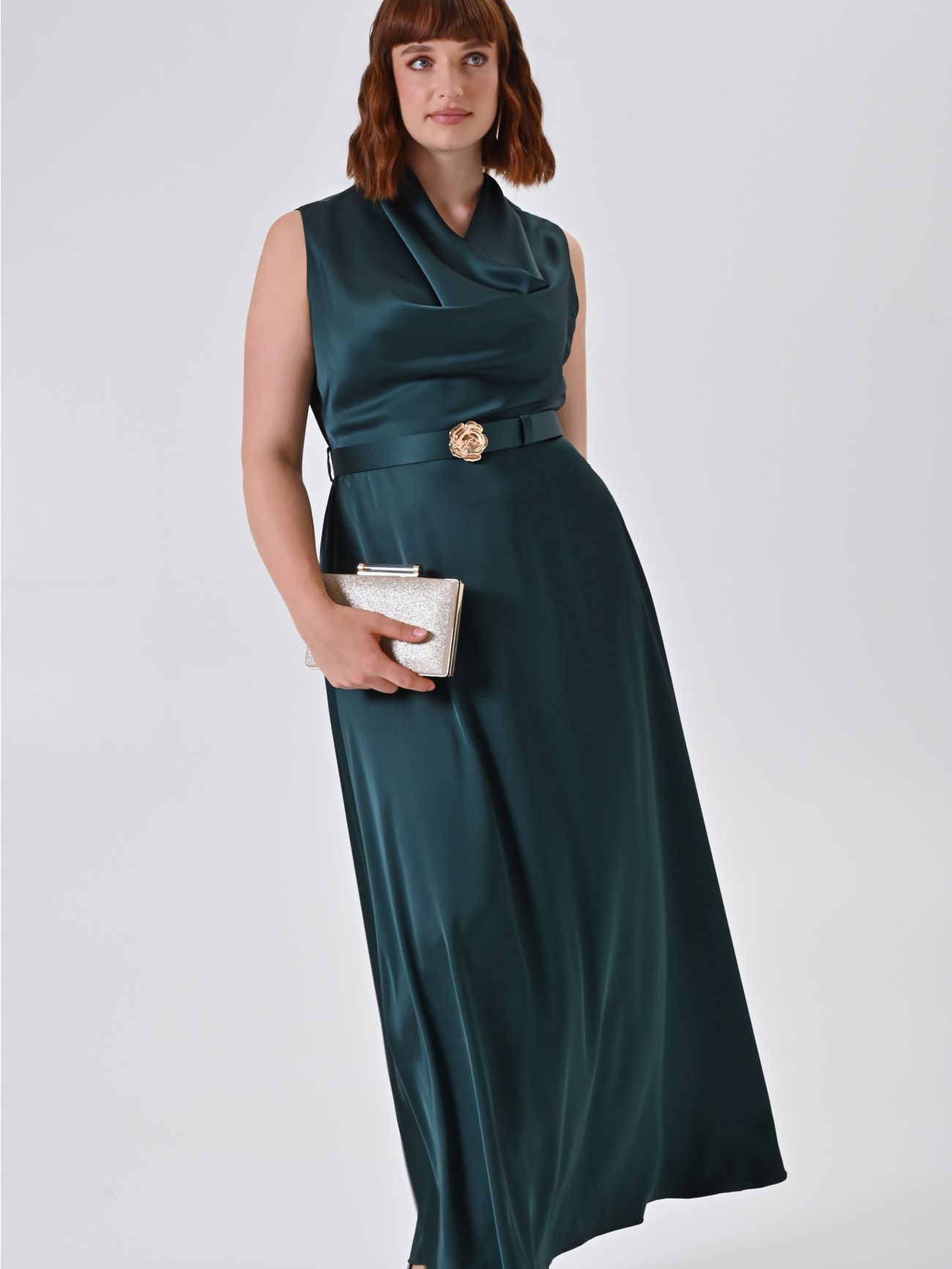 Plus-Size Green Satin Maxi Dress sp_e1