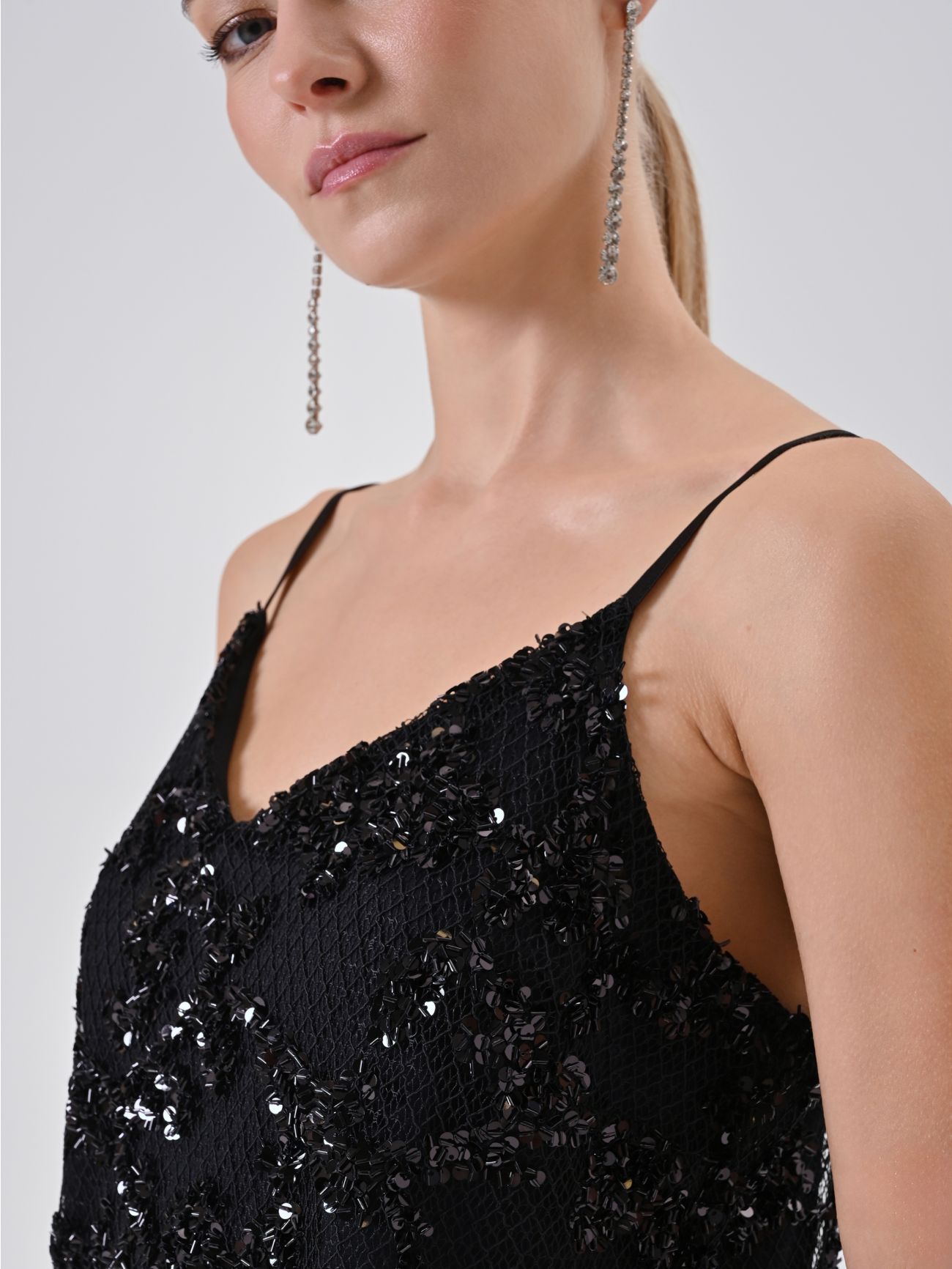 All-Over Sequin Top in_i5