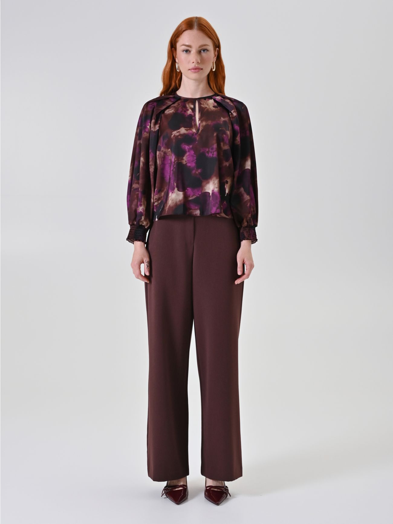 Abstract Print Satin Blouse det_1