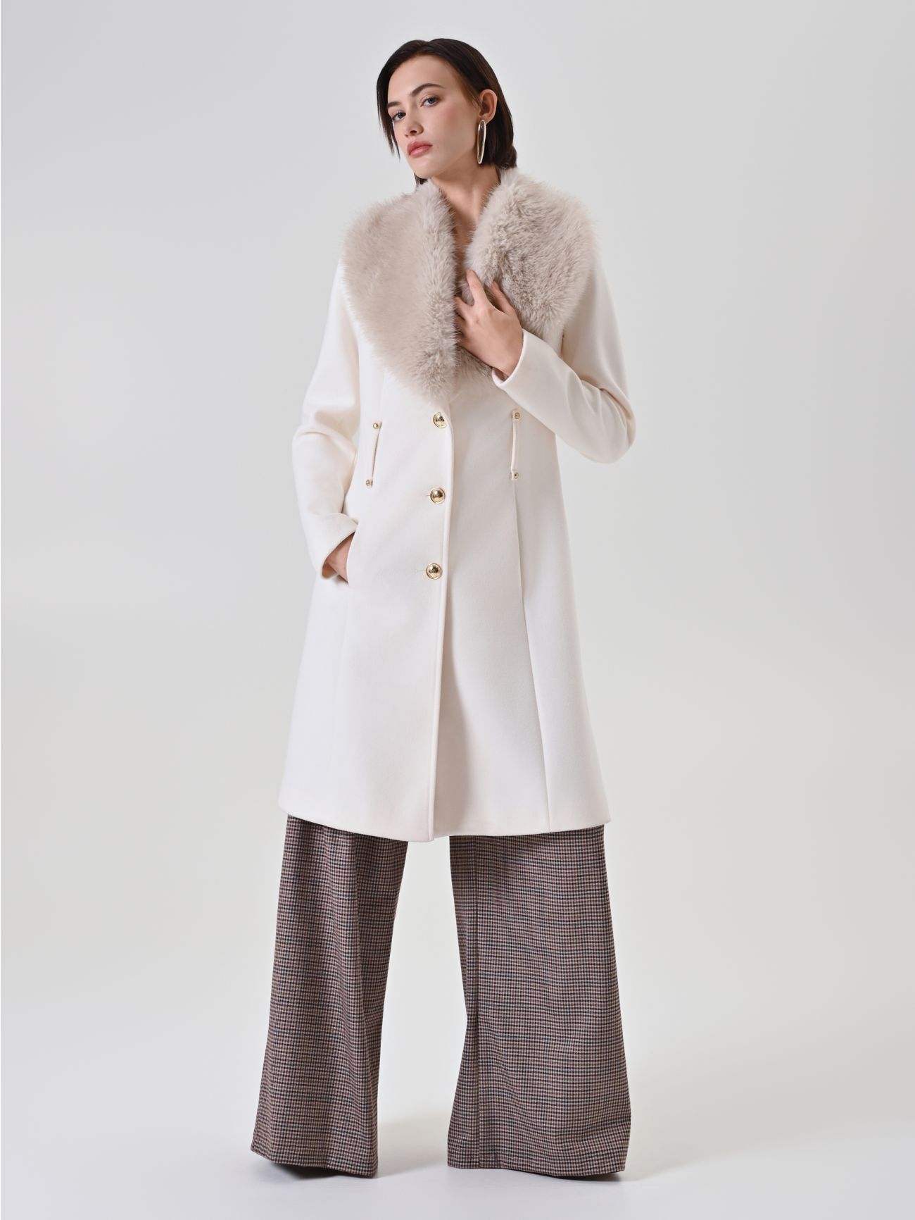 White Faux-Fur Collar Coat  Rinascimento
