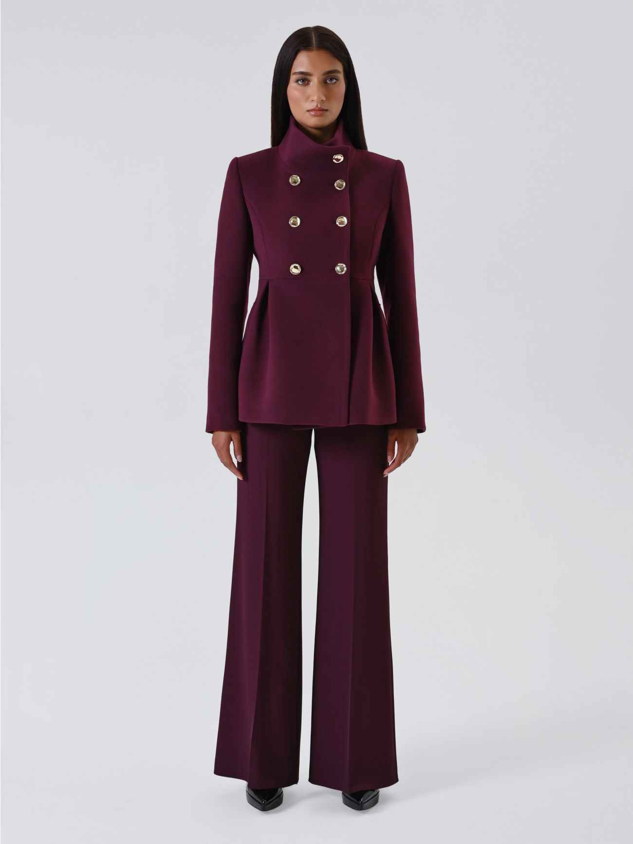 Cappotto Corto Bordeaux con Baschina det_1