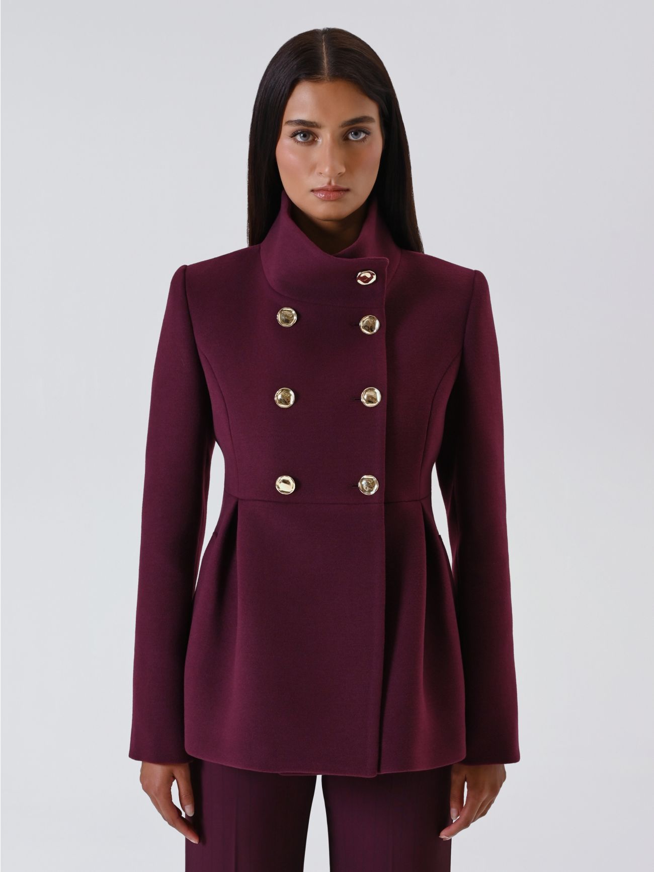 Cappotto Corto Bordeaux con Baschina det_2