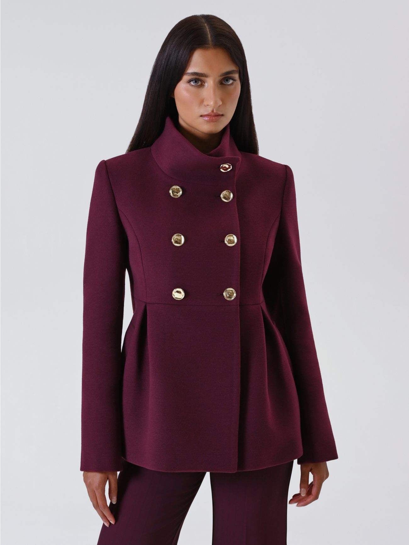Cappotto Corto Bordeaux con Baschina in_i7