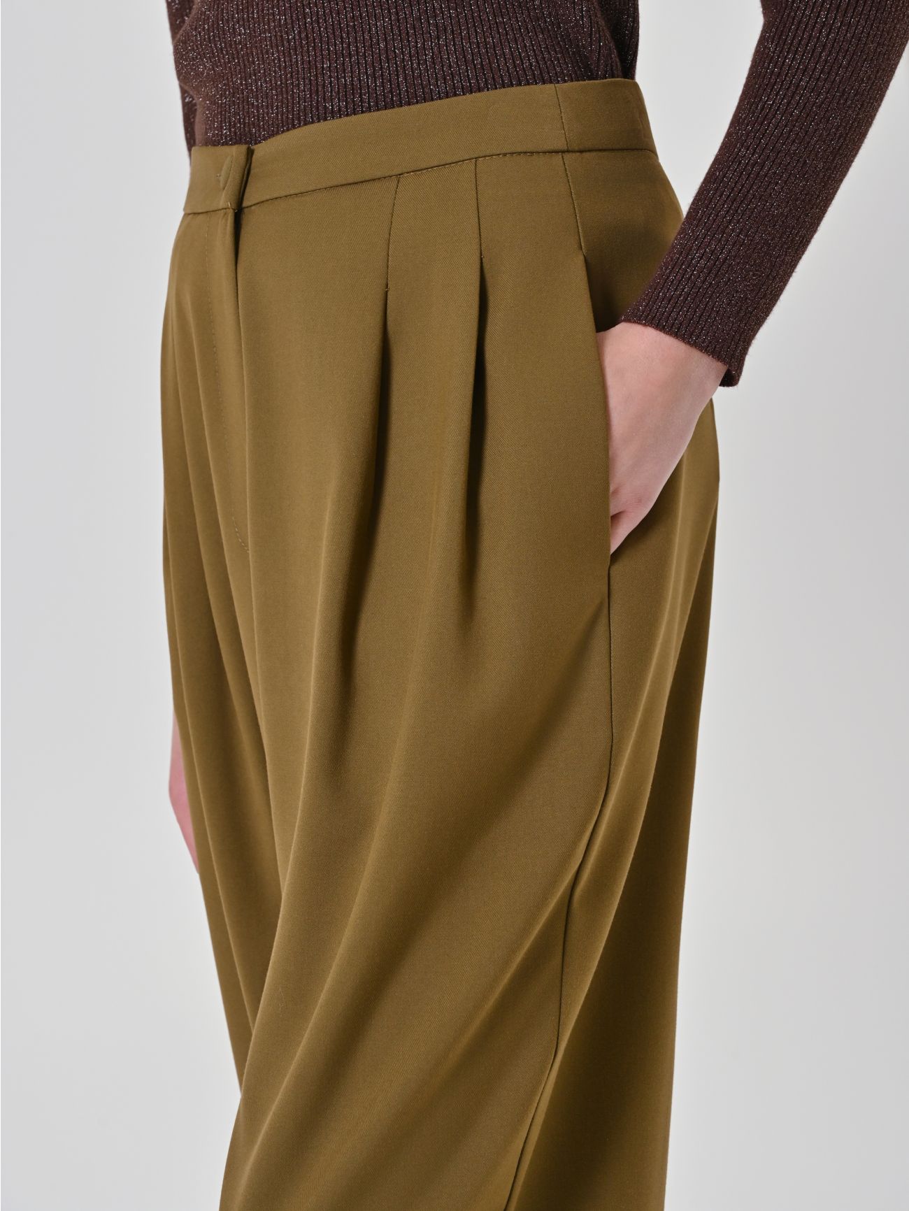 Military Green Pleated Carrot Trousers in_i5