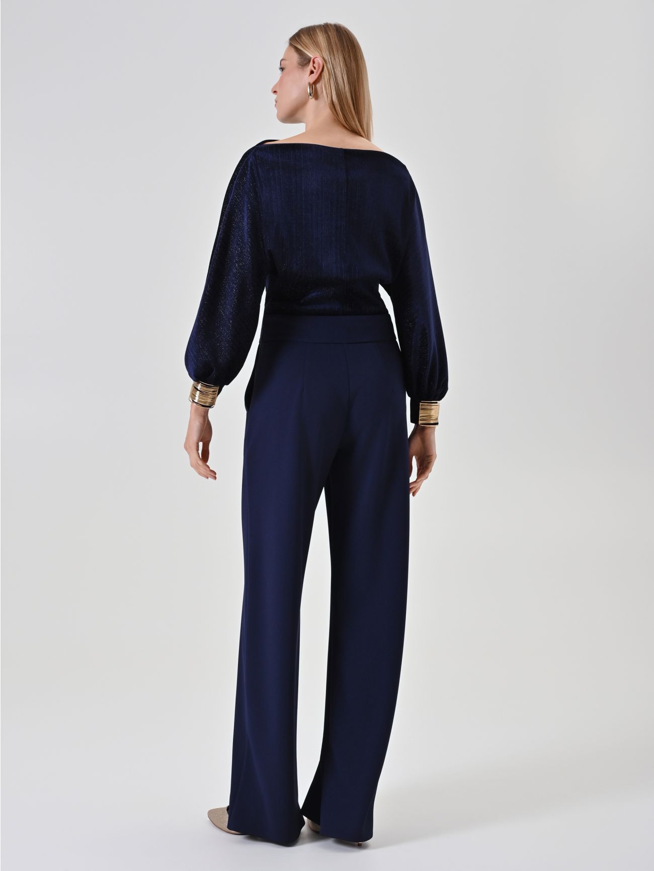 Pantalon palazzo bleu à détail doré det_3