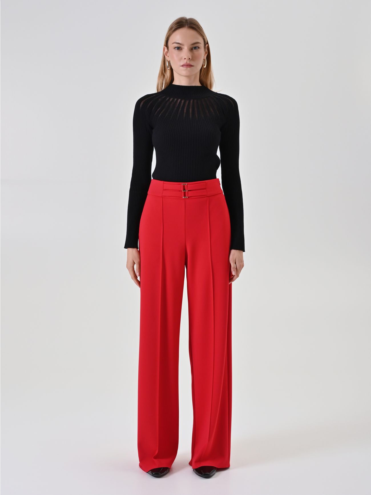 Red Palazzo Trousers with Buckle det_1