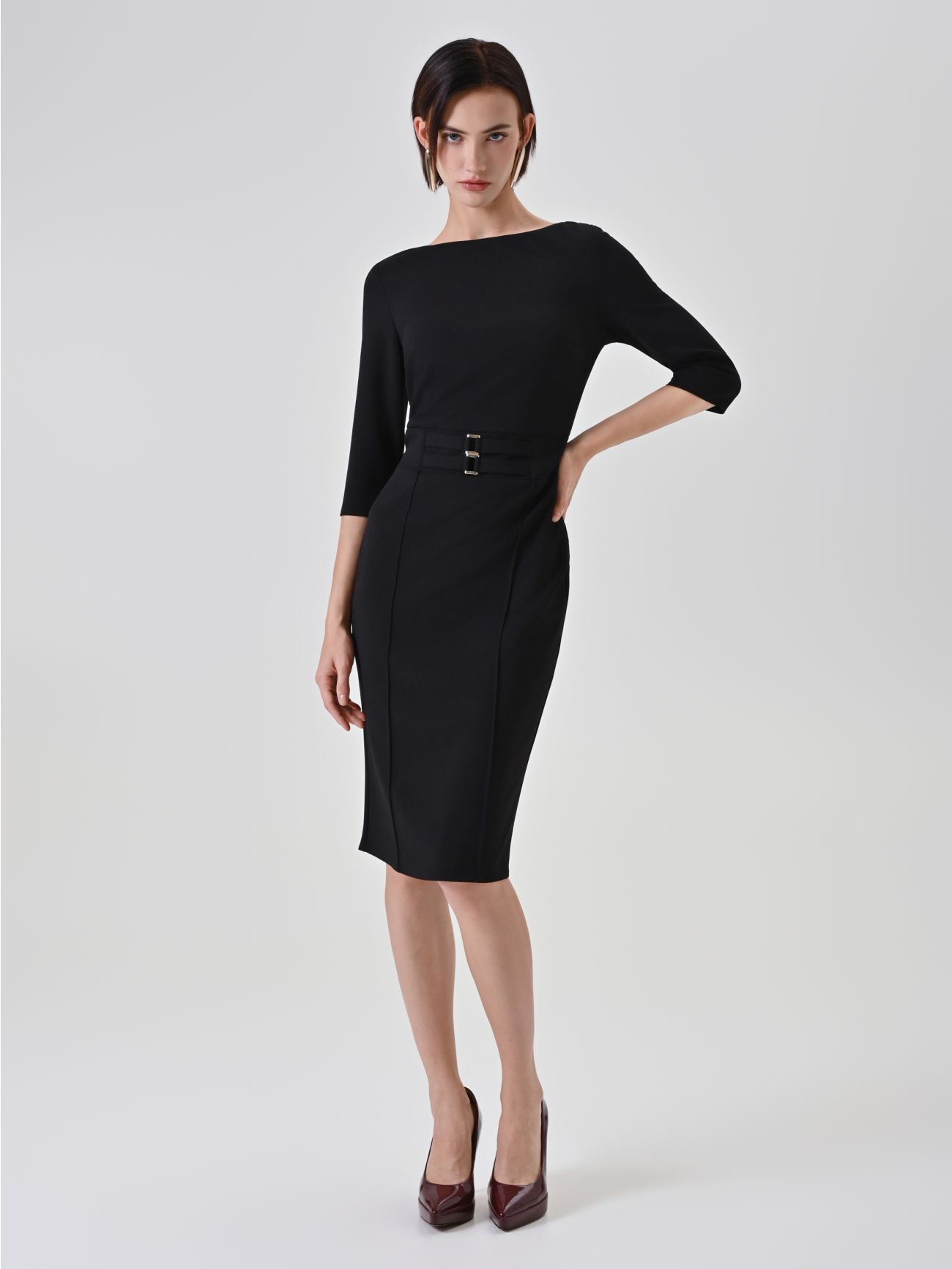 Black sheath dress with metallic waist detail in_i7