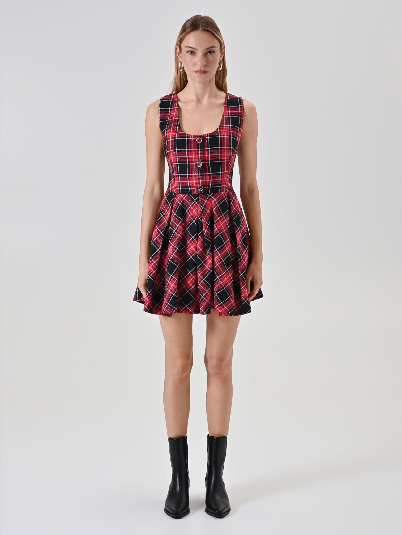 Abito smanicato rosso con stampa tartan lurex det_1