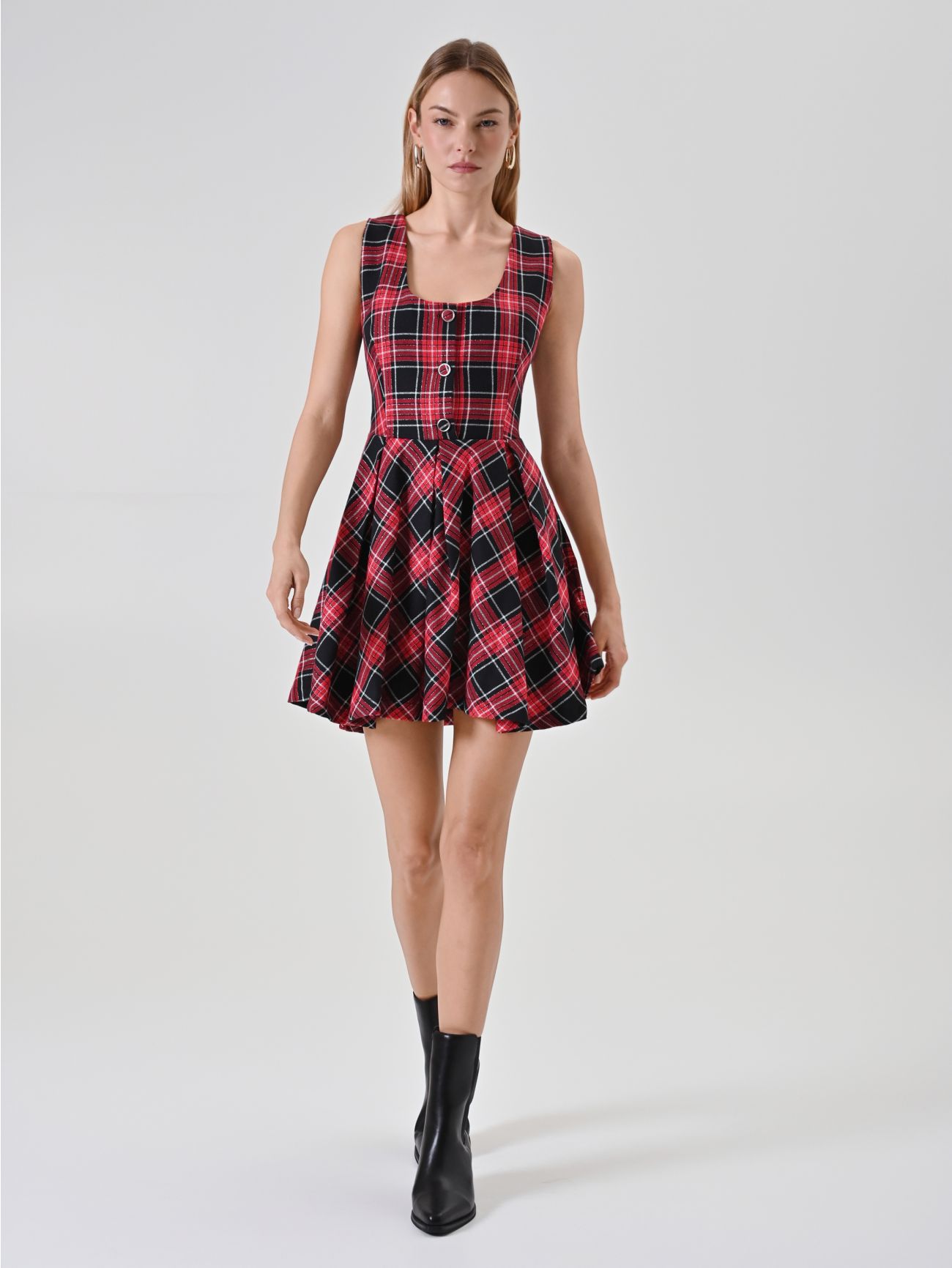 Abito smanicato rosso con stampa tartan lurex in_i7