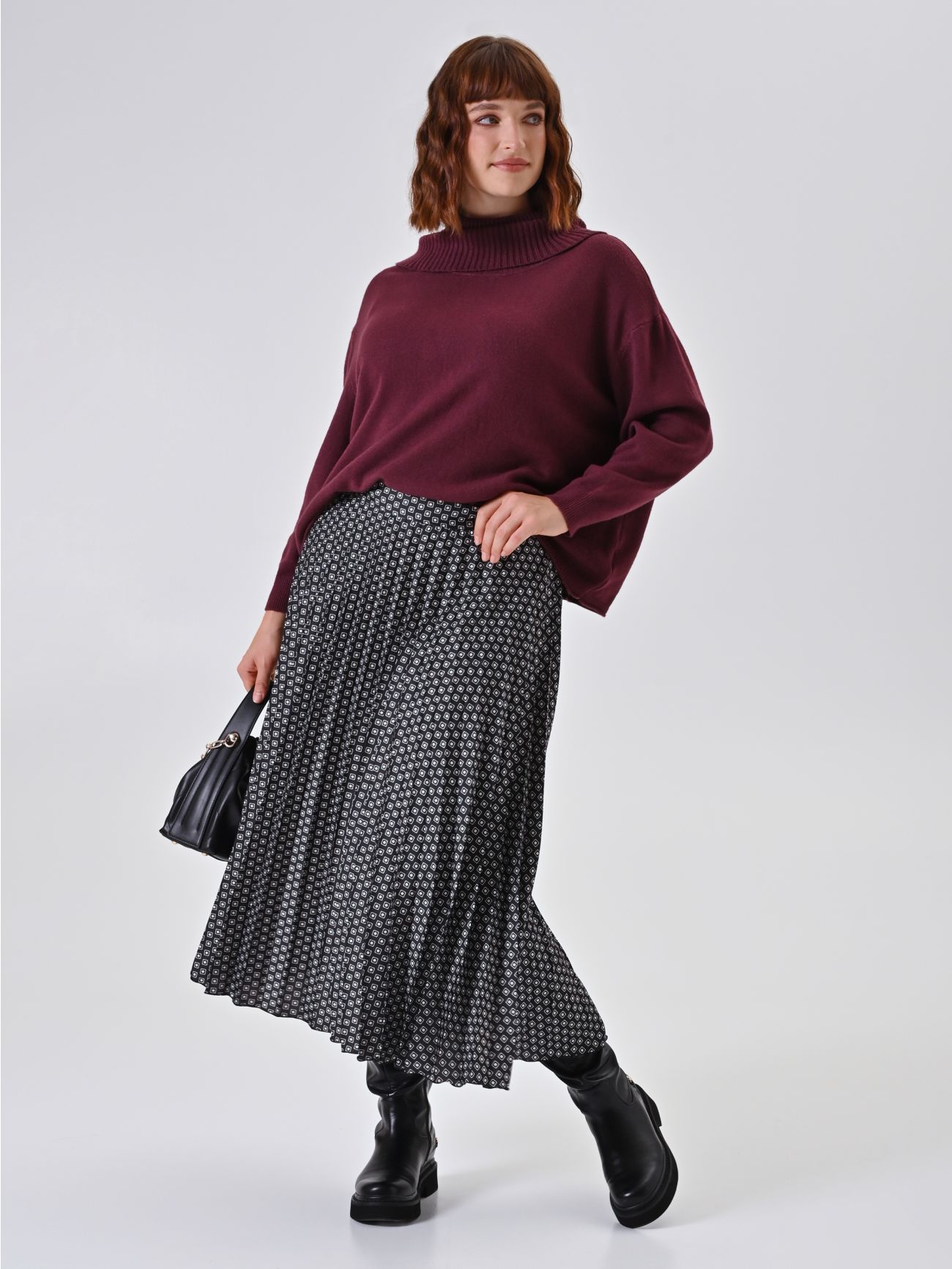 Geometric Print Curvy Skirt in_i7