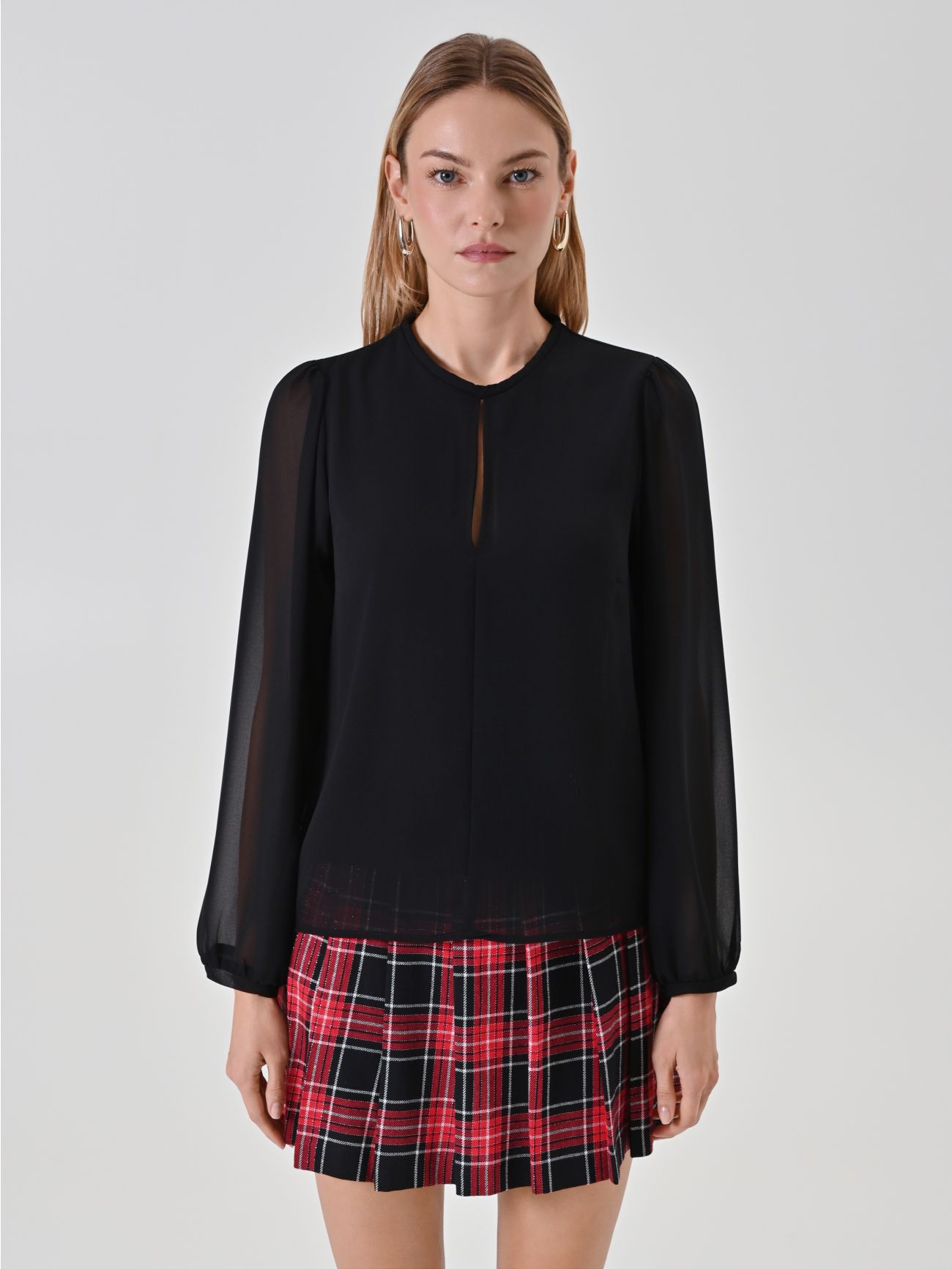 Black Georgette Sleeve Blouse det_2