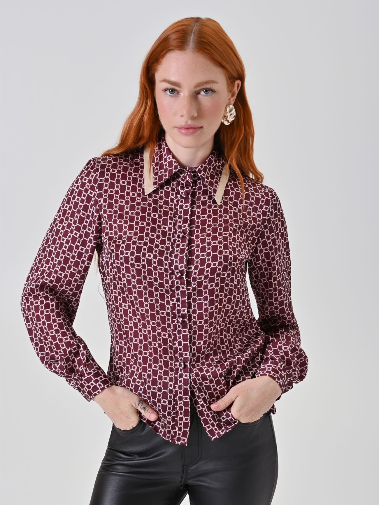 Camicia stampa catene rosso bordeaux in_i7
