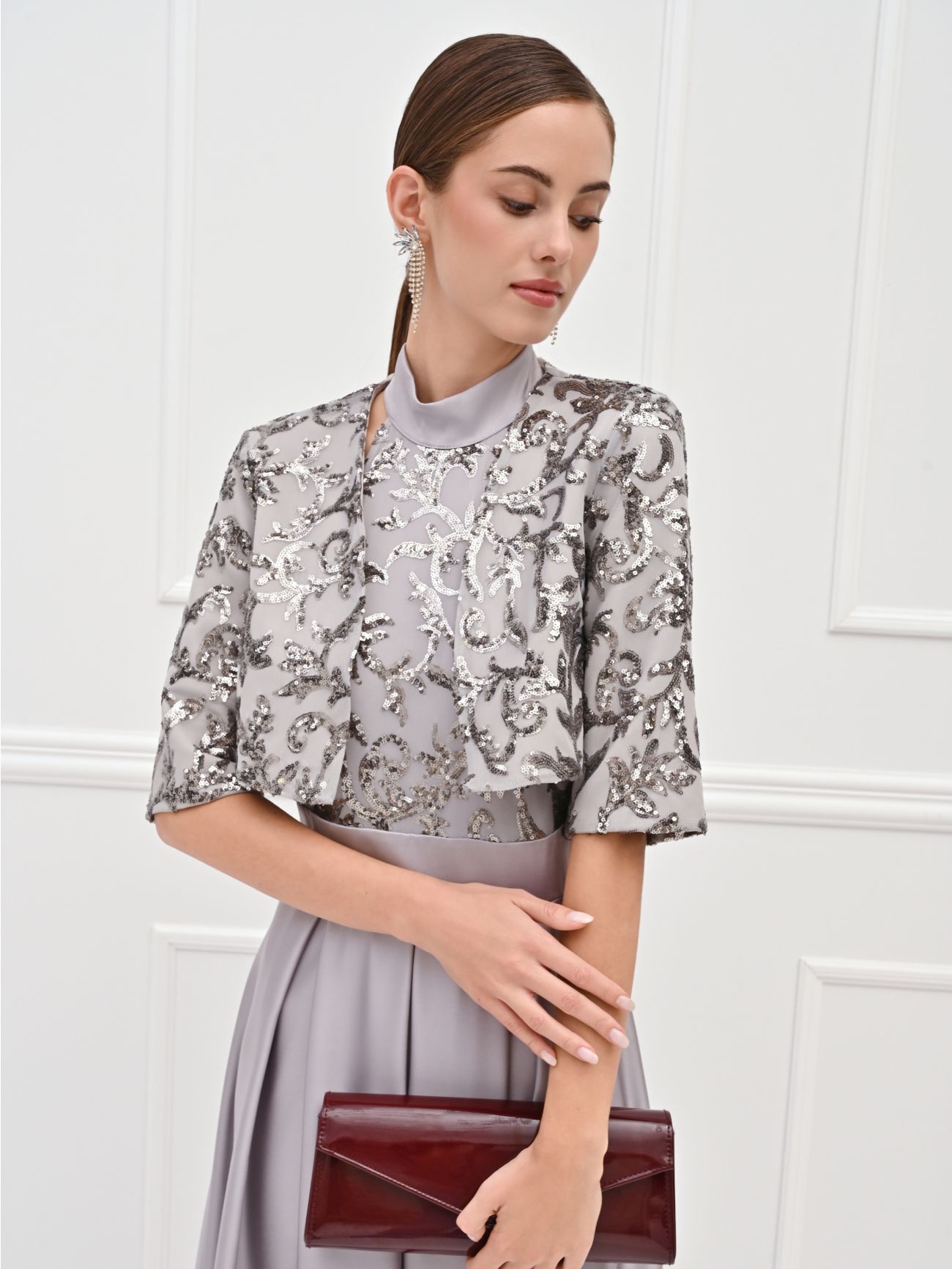 Bolero plateado con bordado de lentejuelas  Rinascimento