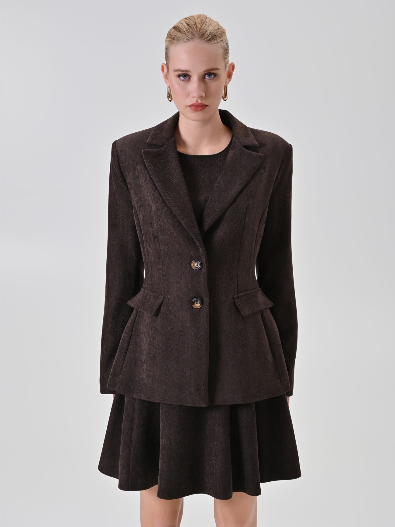 Cordblazer in Schokoladenbraun det_2