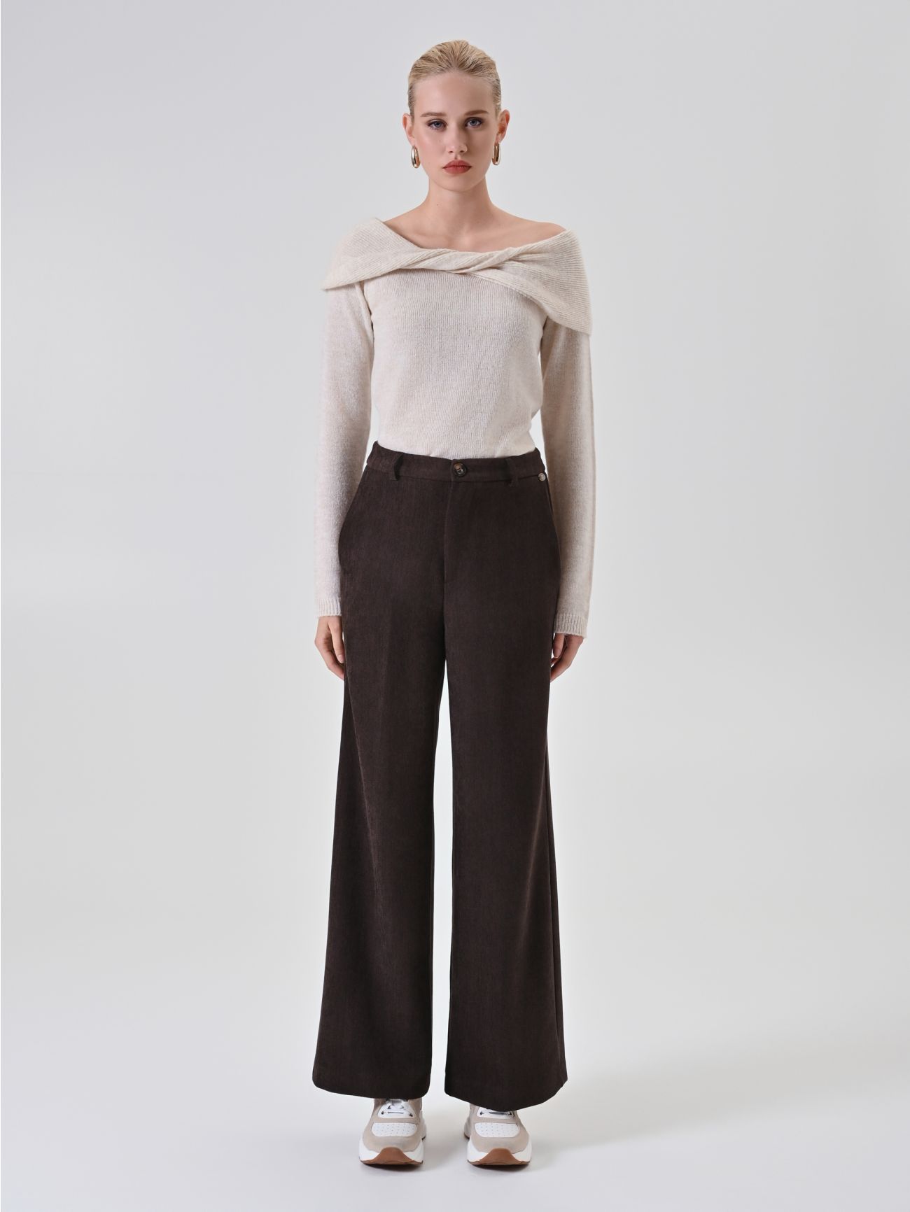 Chocolate Brown Corduroy Palazzo Pants det_1