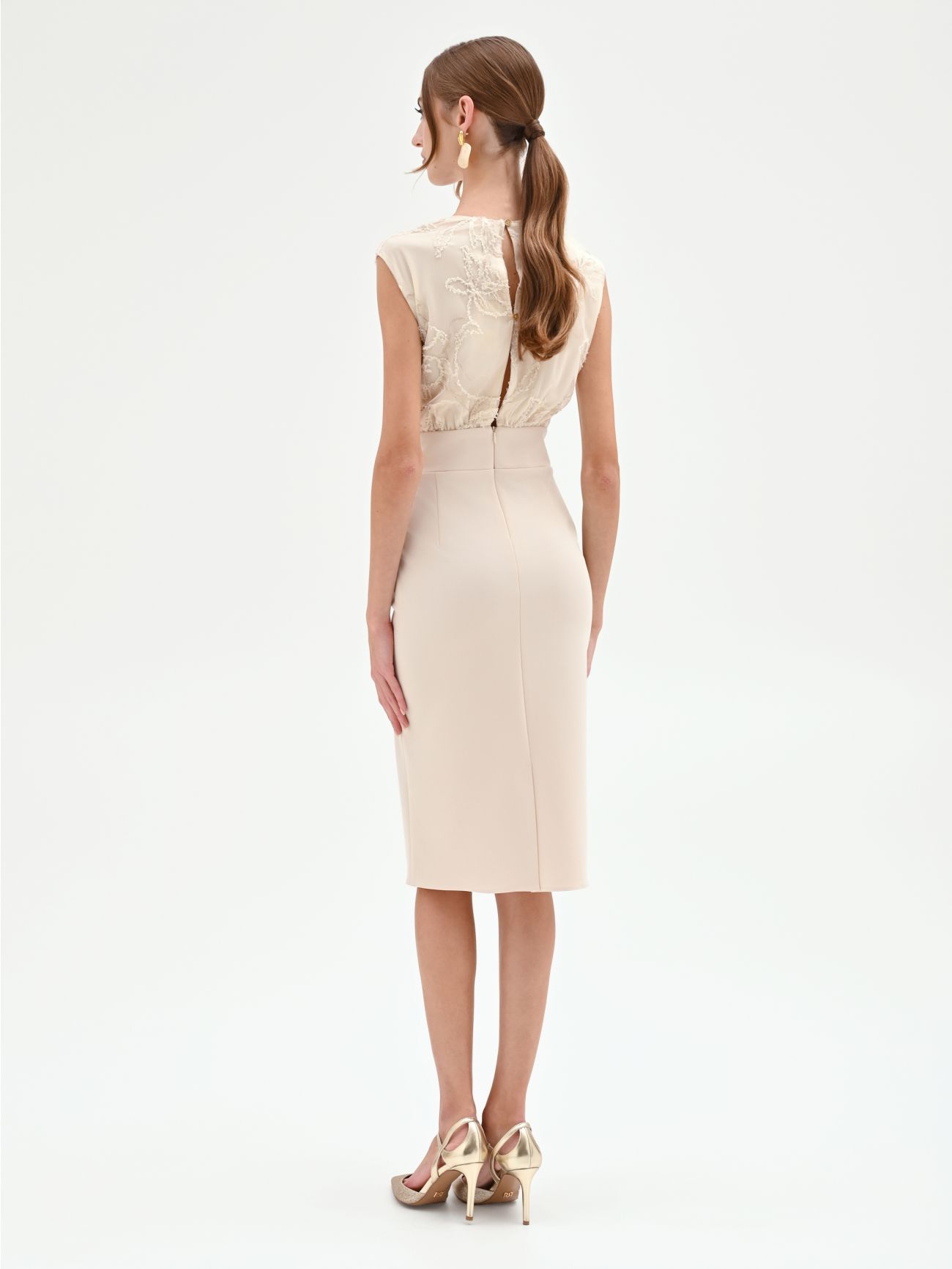 Light Beige Embroidered Bodice Sheath Dress det_3