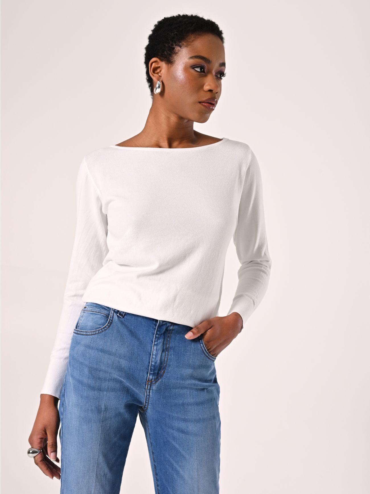 White Boatneck Jumper in_i7