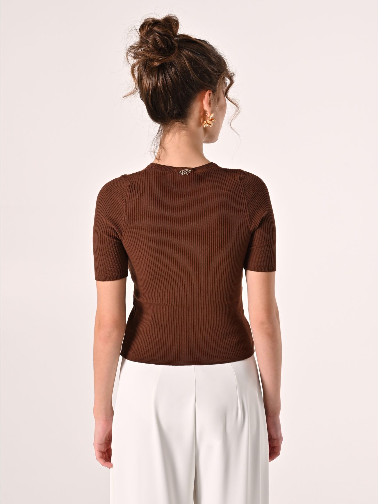 Chocolate Ribbed Crewneck Sweater det_3