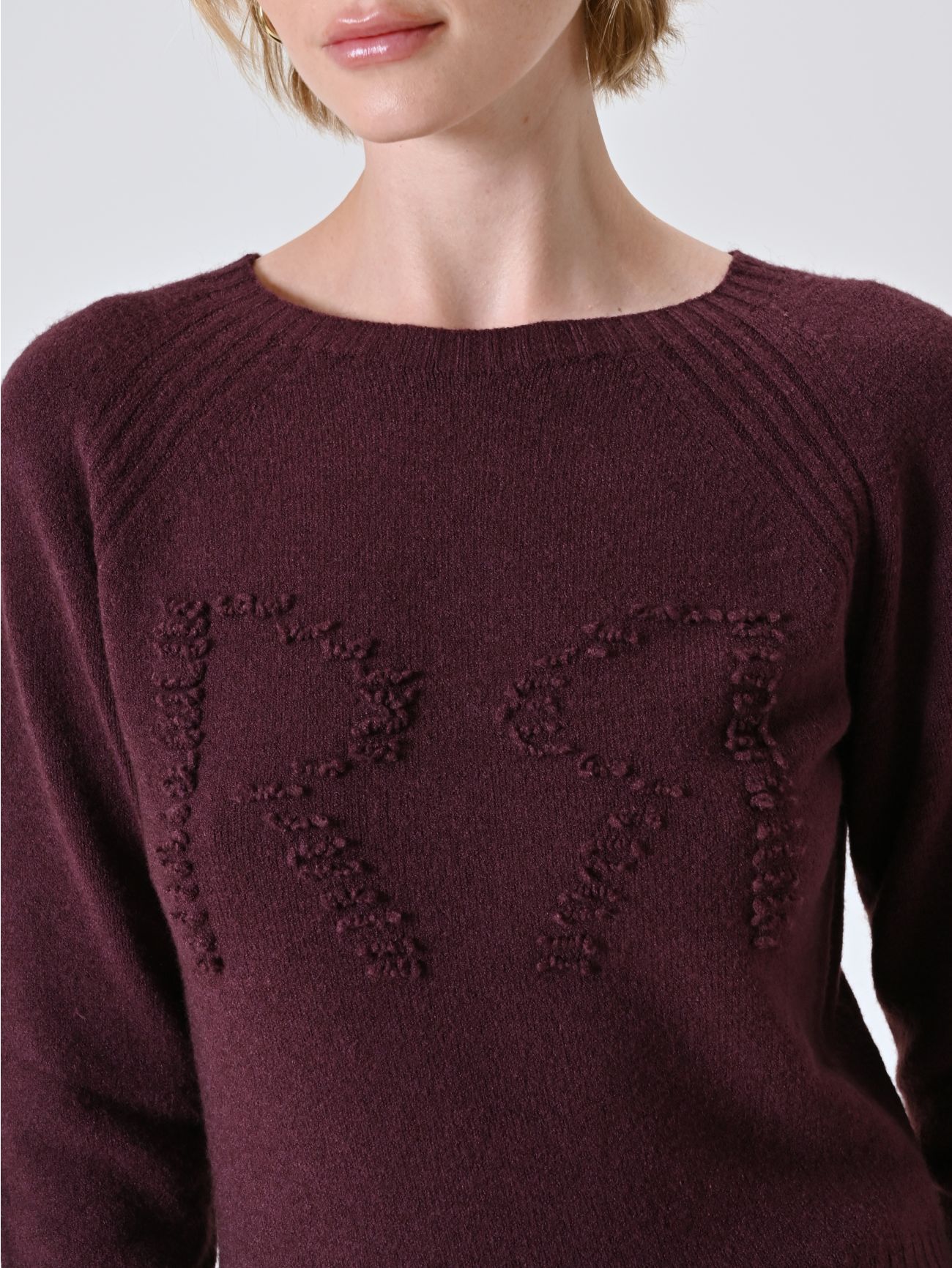 Pullover in Bordeaux mit RR-Logo in_i5