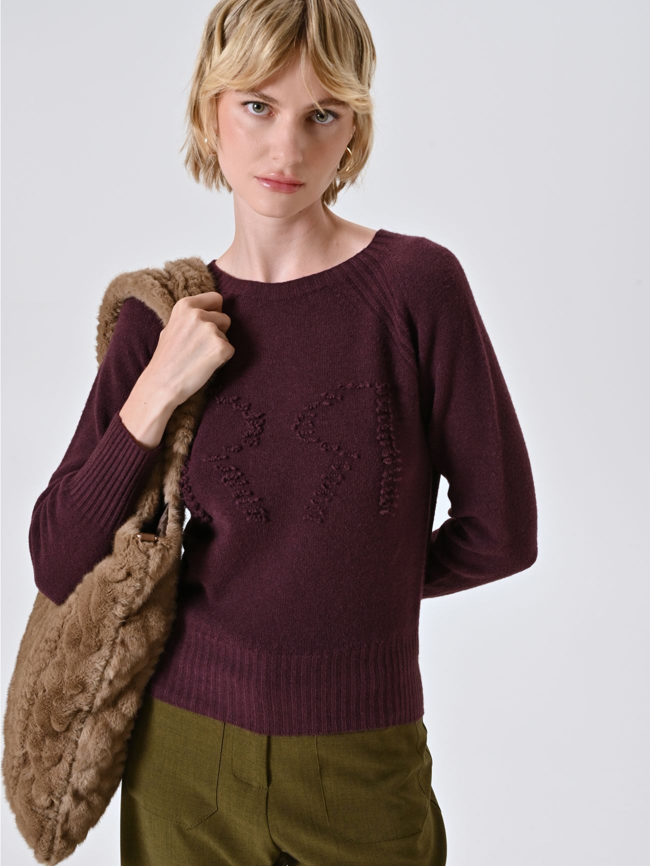 Pullover in Bordeaux mit RR-Logo sp_e1