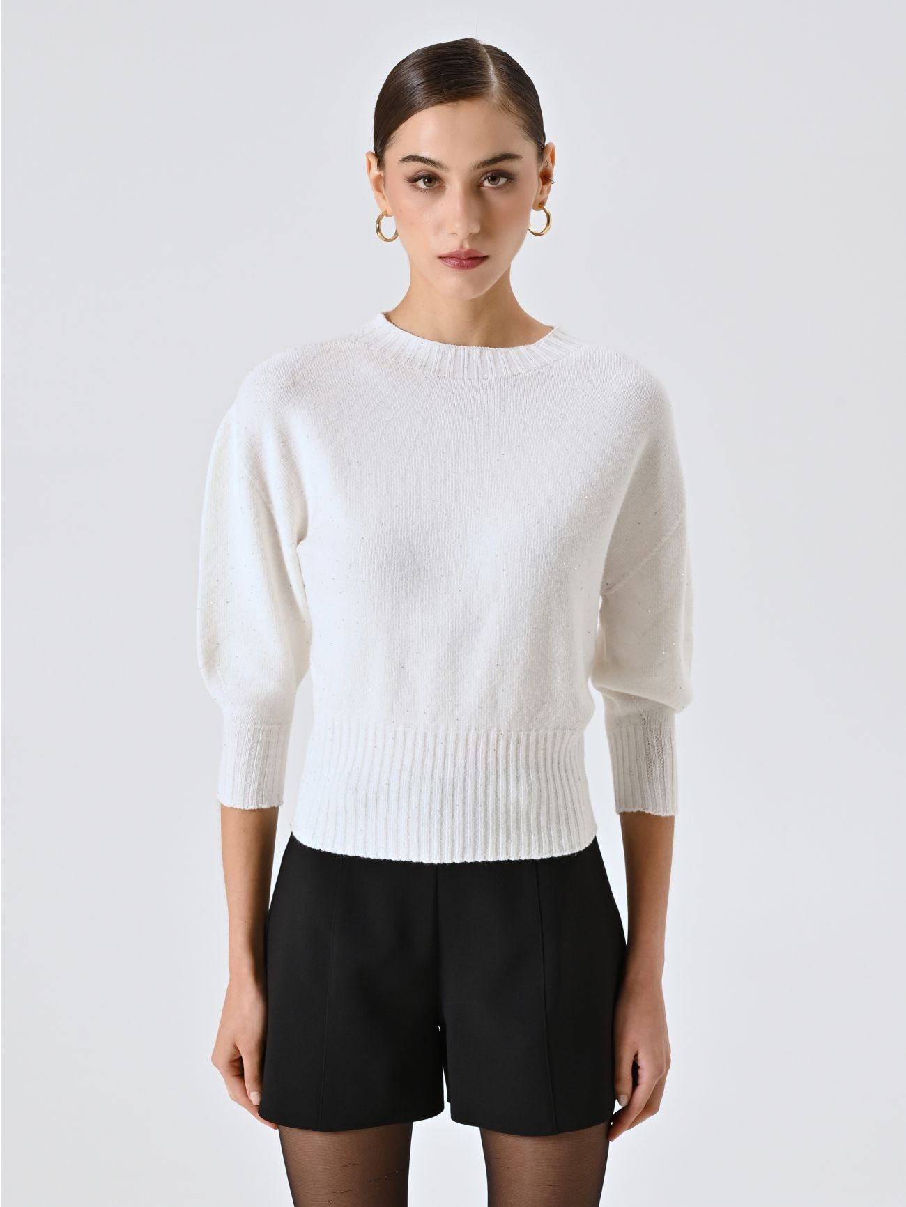 White Sweater with Micro Sequins det_2