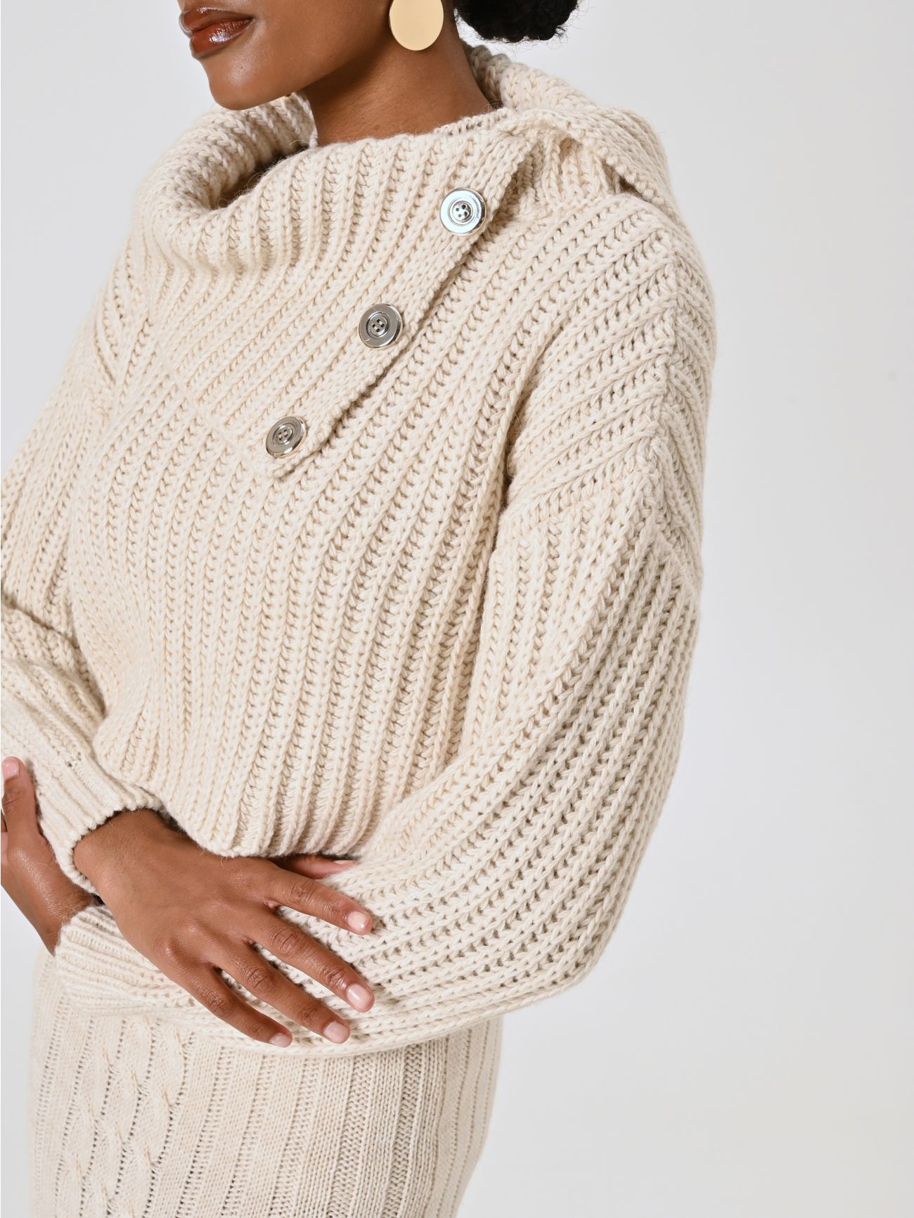 White Cropped English Rib Sweater in_i5
