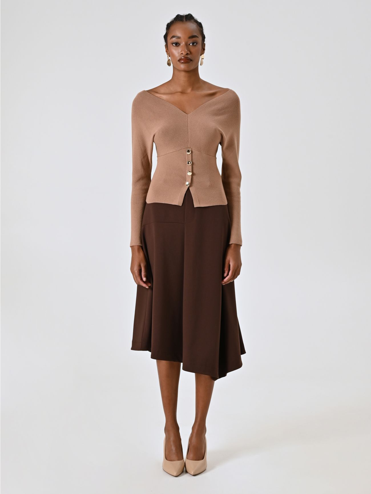 Camel V-neck Sweater det_1