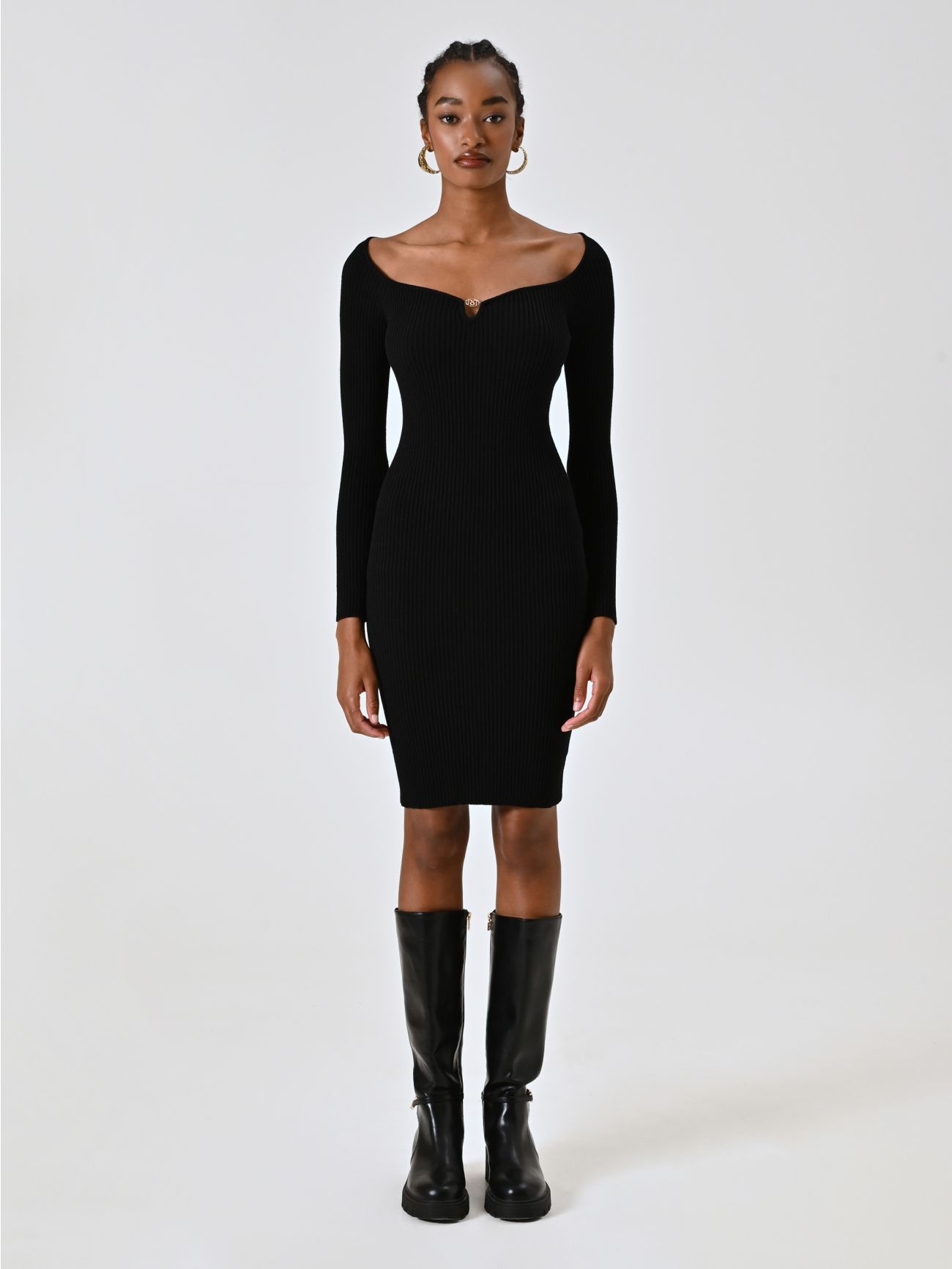 Vestido de punto fino acanalado negro det_1