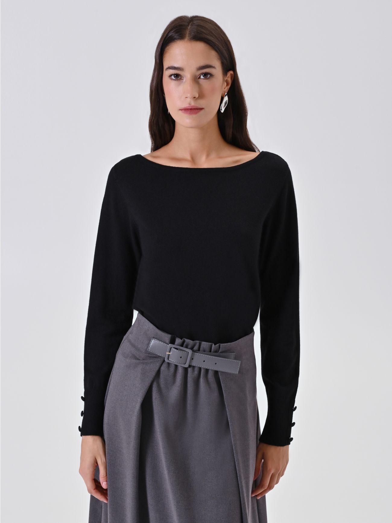 Black Knitted Turtleneck in_i7