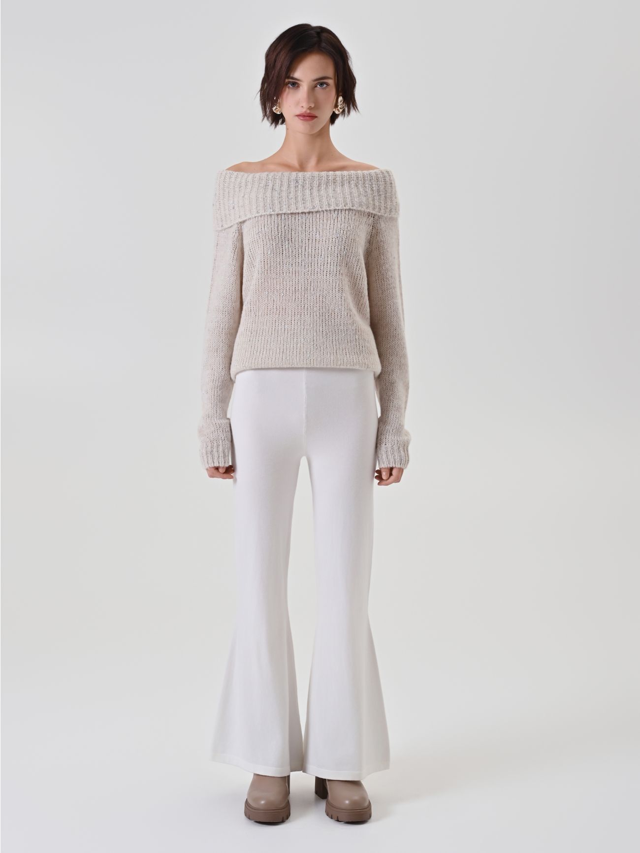 Cream Knit Trousers det_1