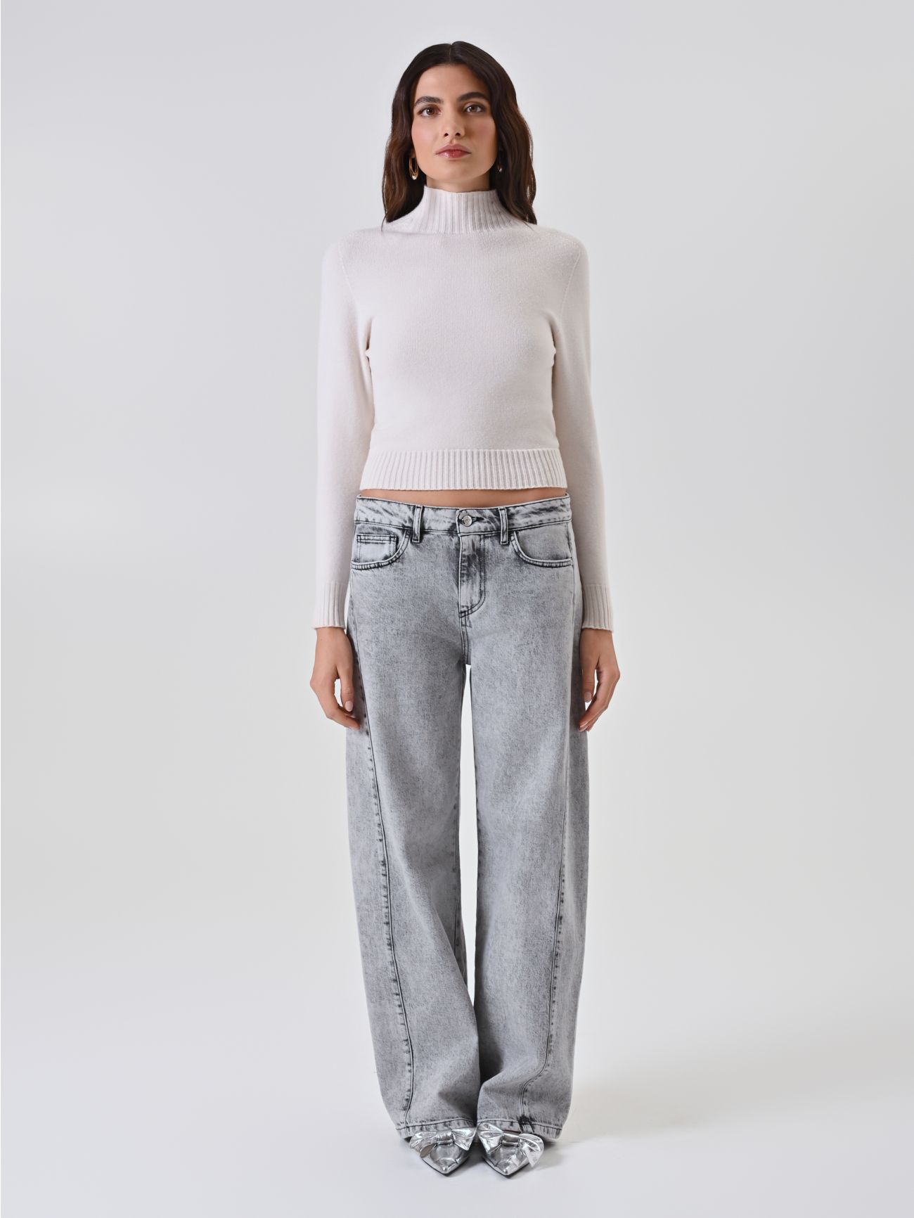 Pull cropped crème det_1