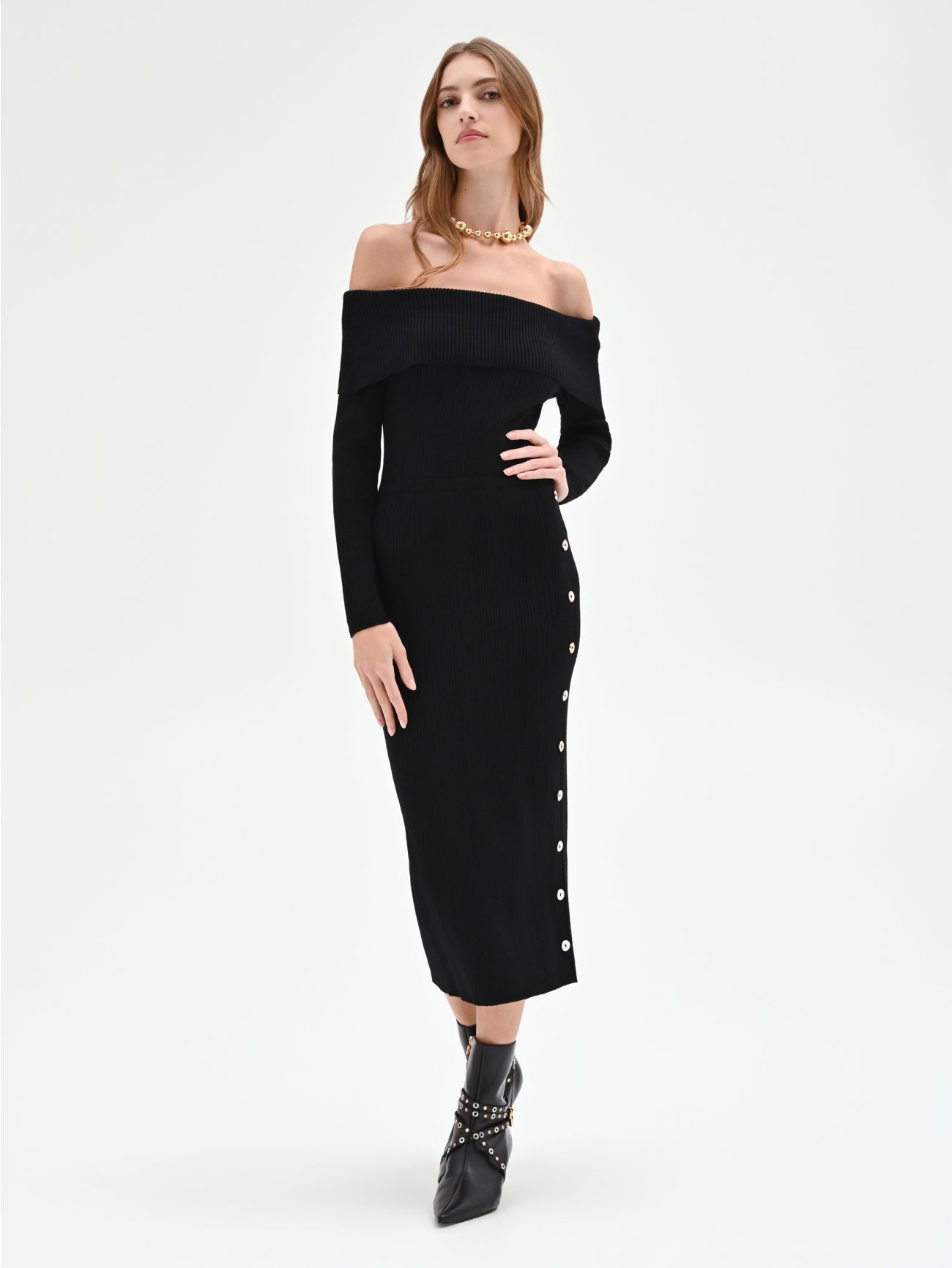 Black Midi Dress with Side Buttons in_i7