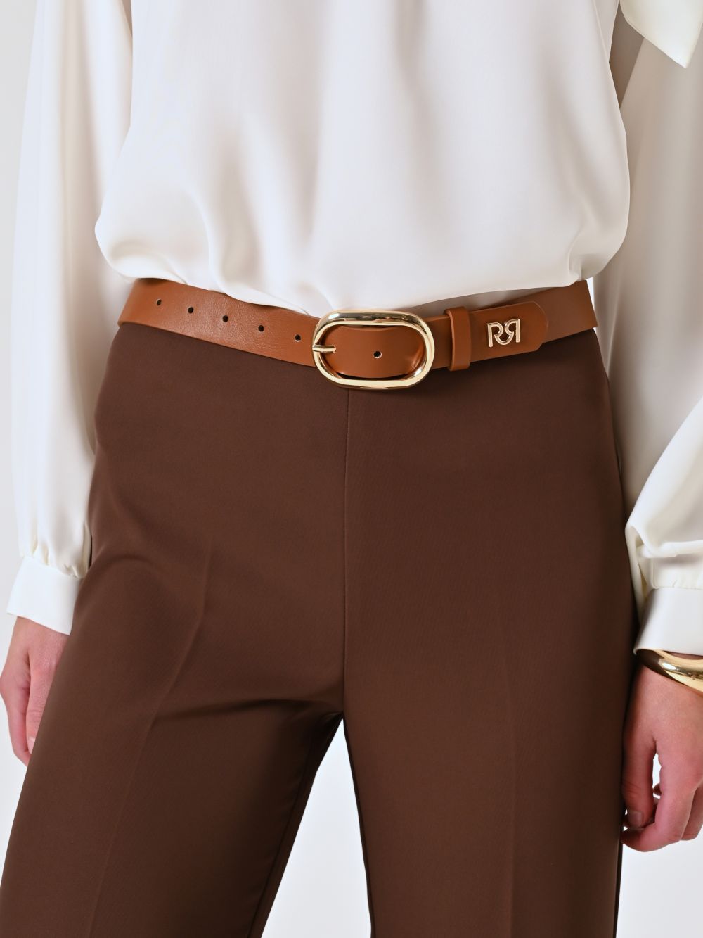 Cintura Marrone con Fibbia Dorata