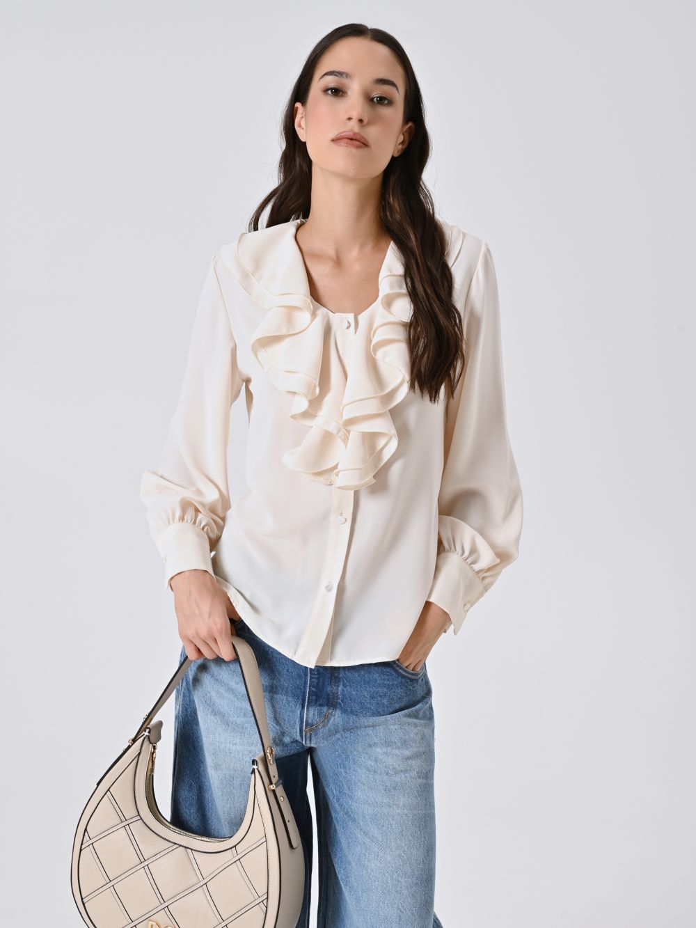 Blusa Bianca con Volants