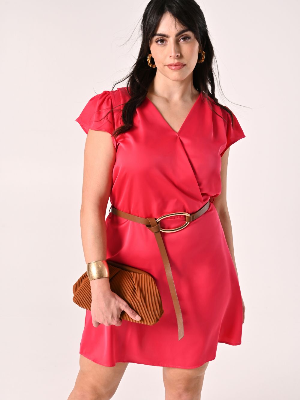 Vestido curvy en satén fucsia