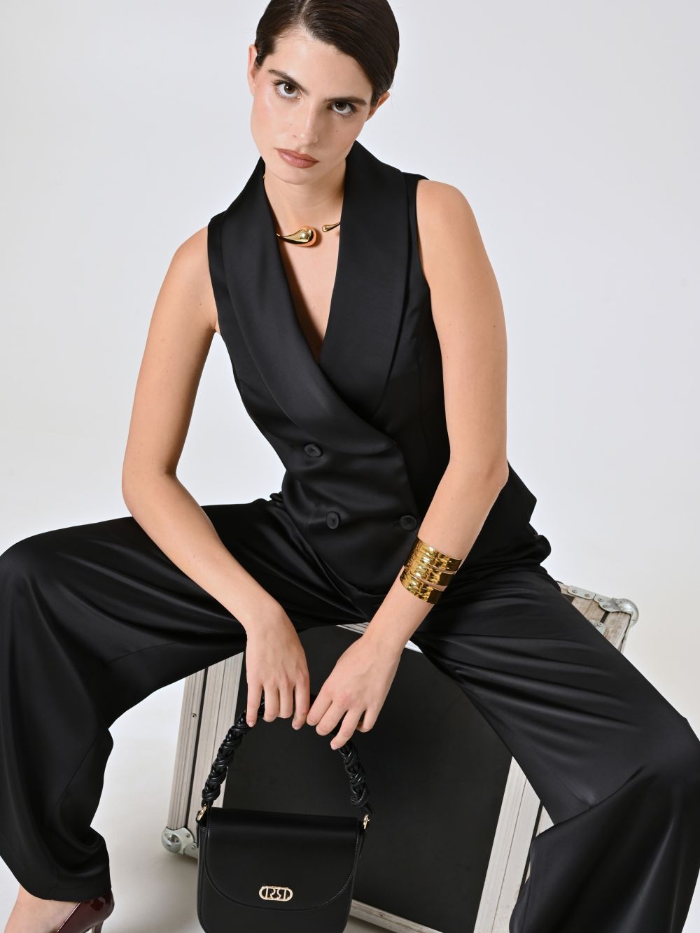 Gilet Nero in Raso