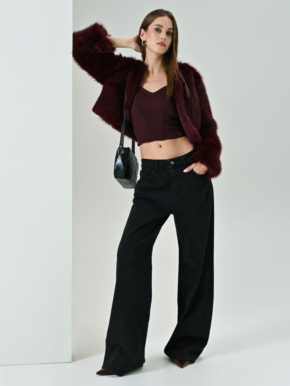 Jeans Neri Straight con Micro Strass 