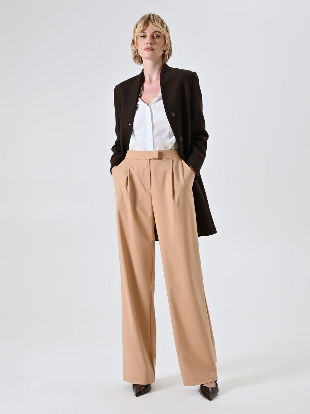 Pantaloni Beige Sartoriali con Pinces